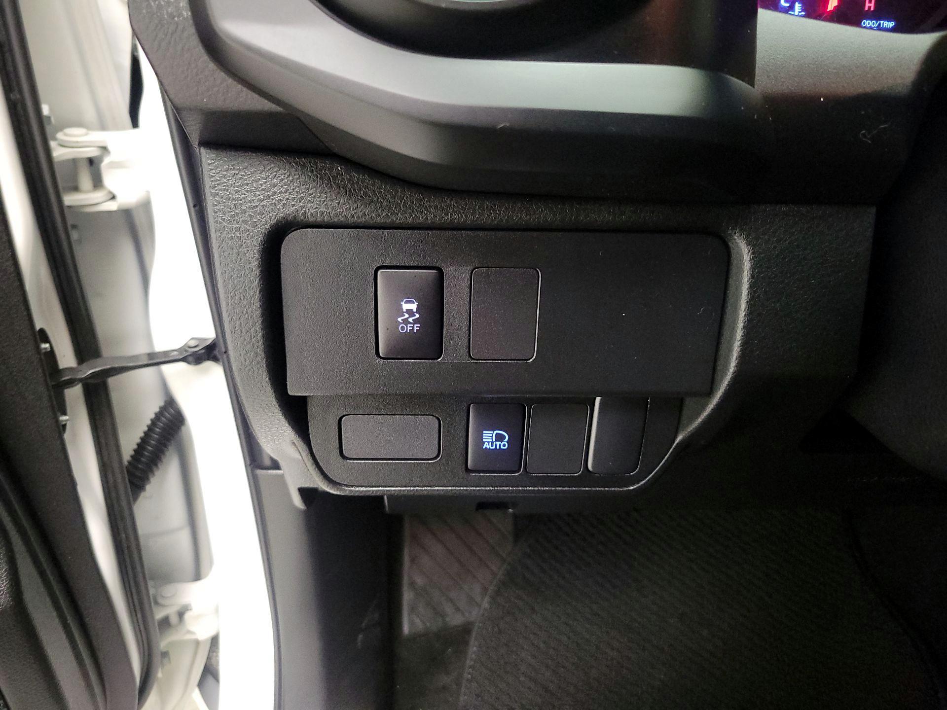 Thumbnail: 2021 RAM 1500 - 13