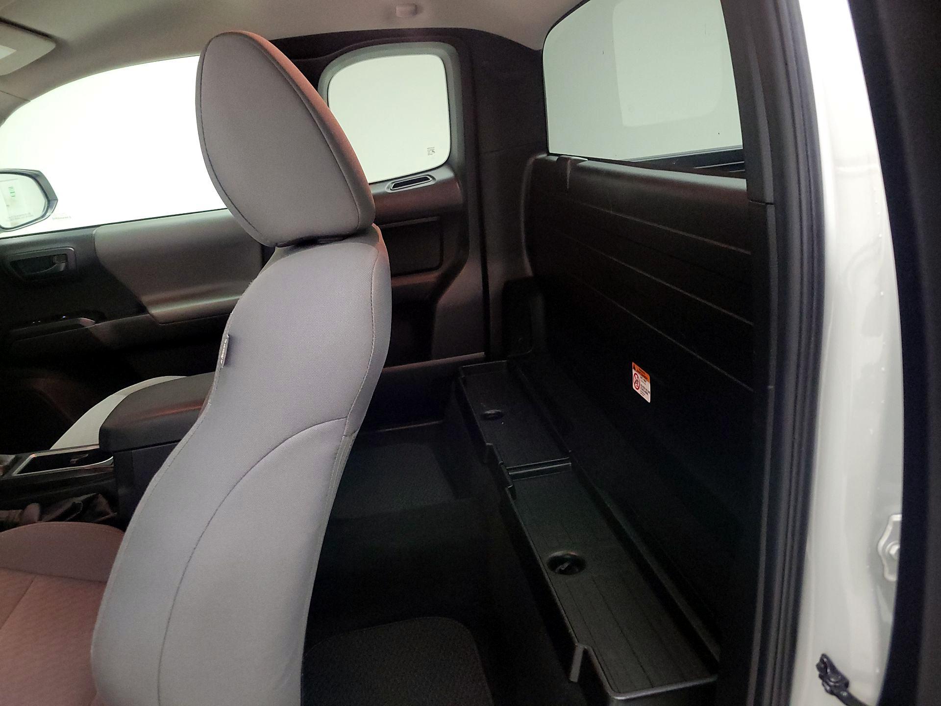 Thumbnail: 2021 RAM 1500 - 18