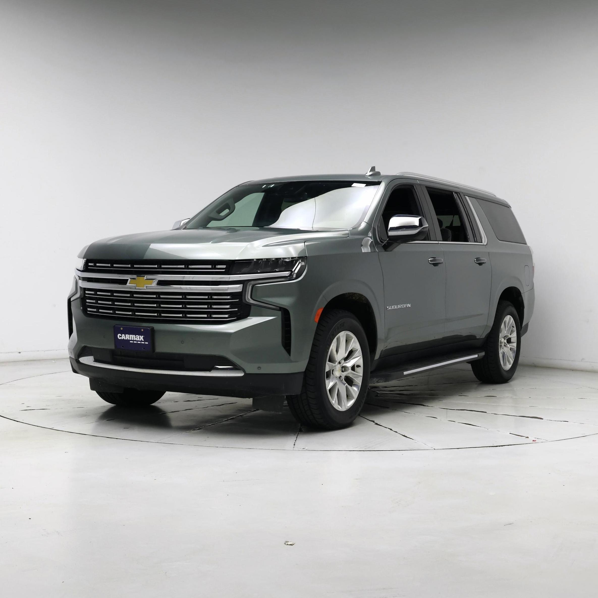 Thumbnail: 2023 Chevrolet Suburban - 4