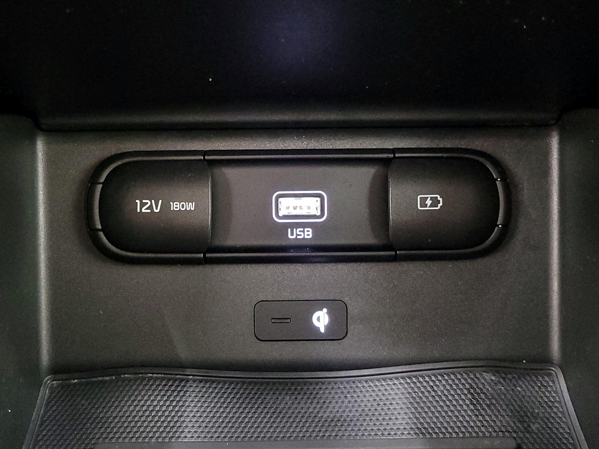 Thumbnail: 2022 Kia Telluride - 19