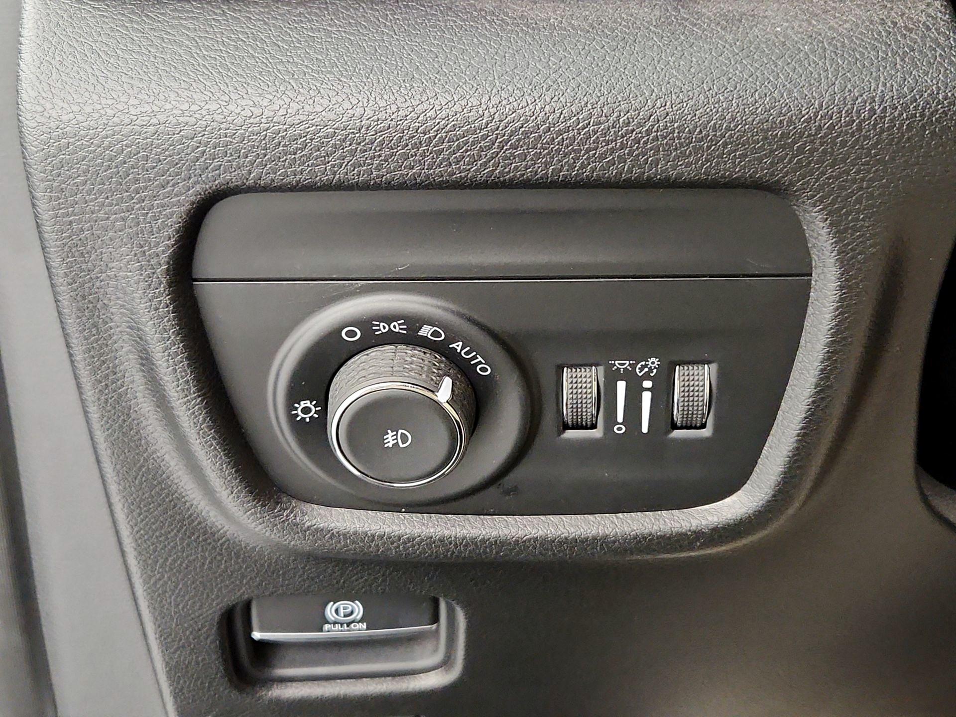 Thumbnail: 2021 Jeep Grand Cherokee L - 13