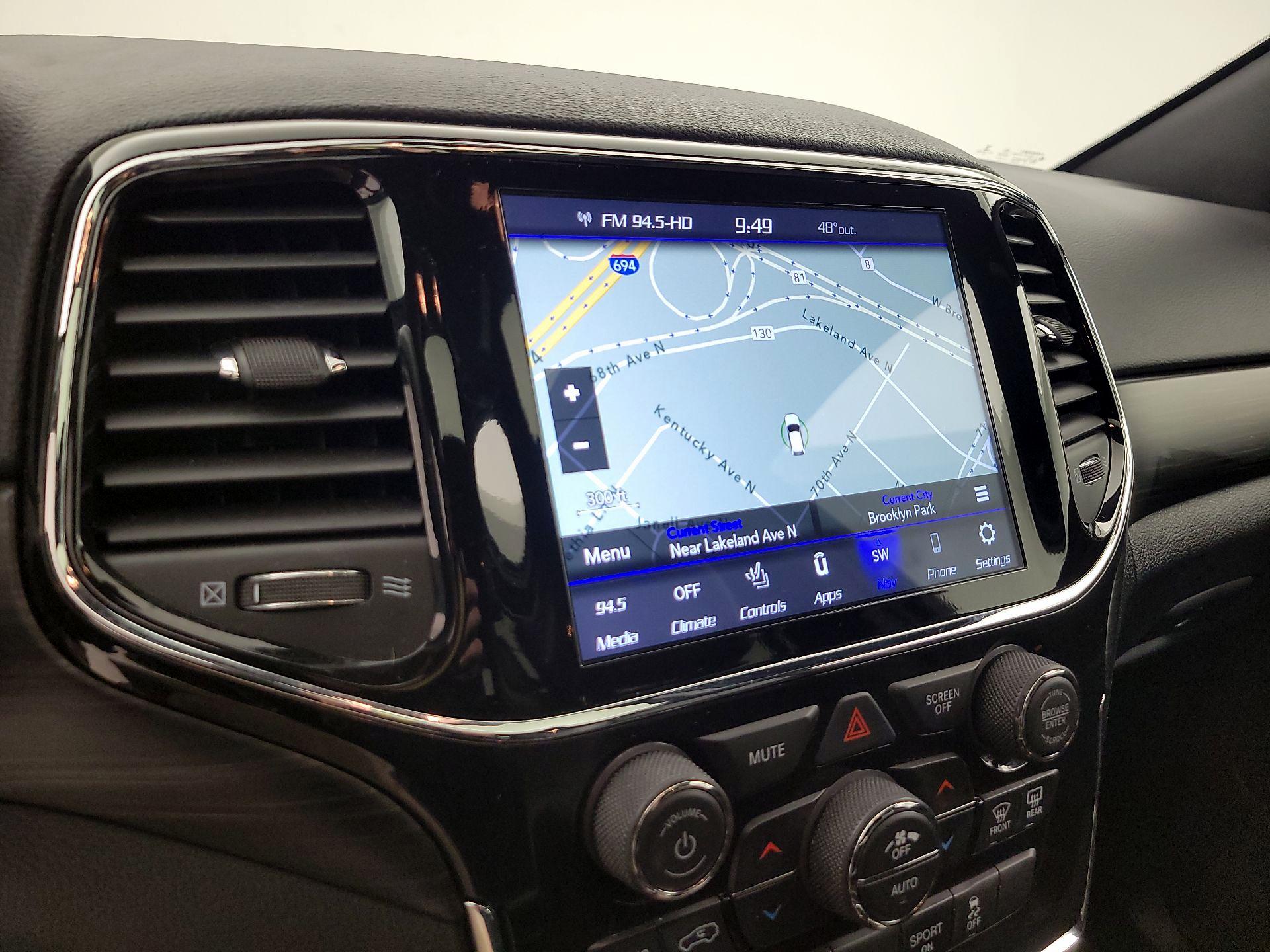 Thumbnail: 2021 Jeep Grand Cherokee - 14