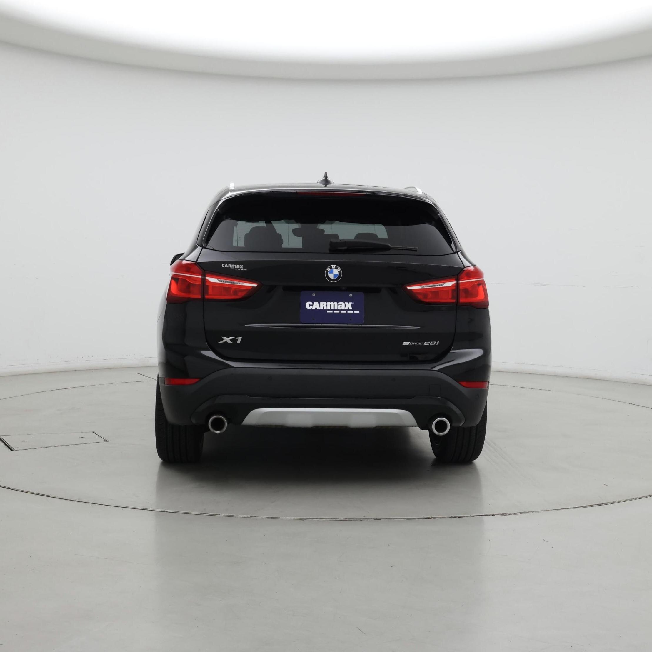 Thumbnail: 2022 BMW X1 - 6