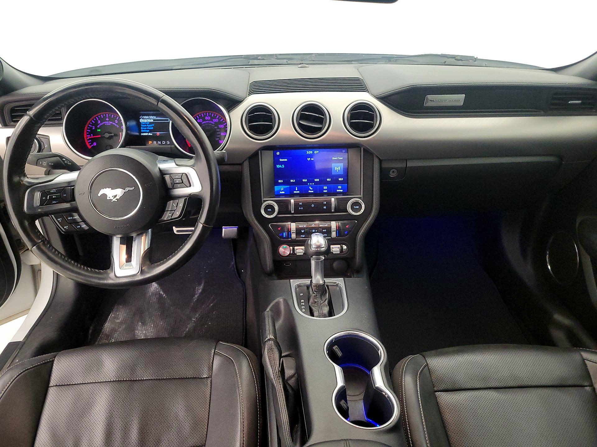 Thumbnail: 2022 Ford Mustang - 9