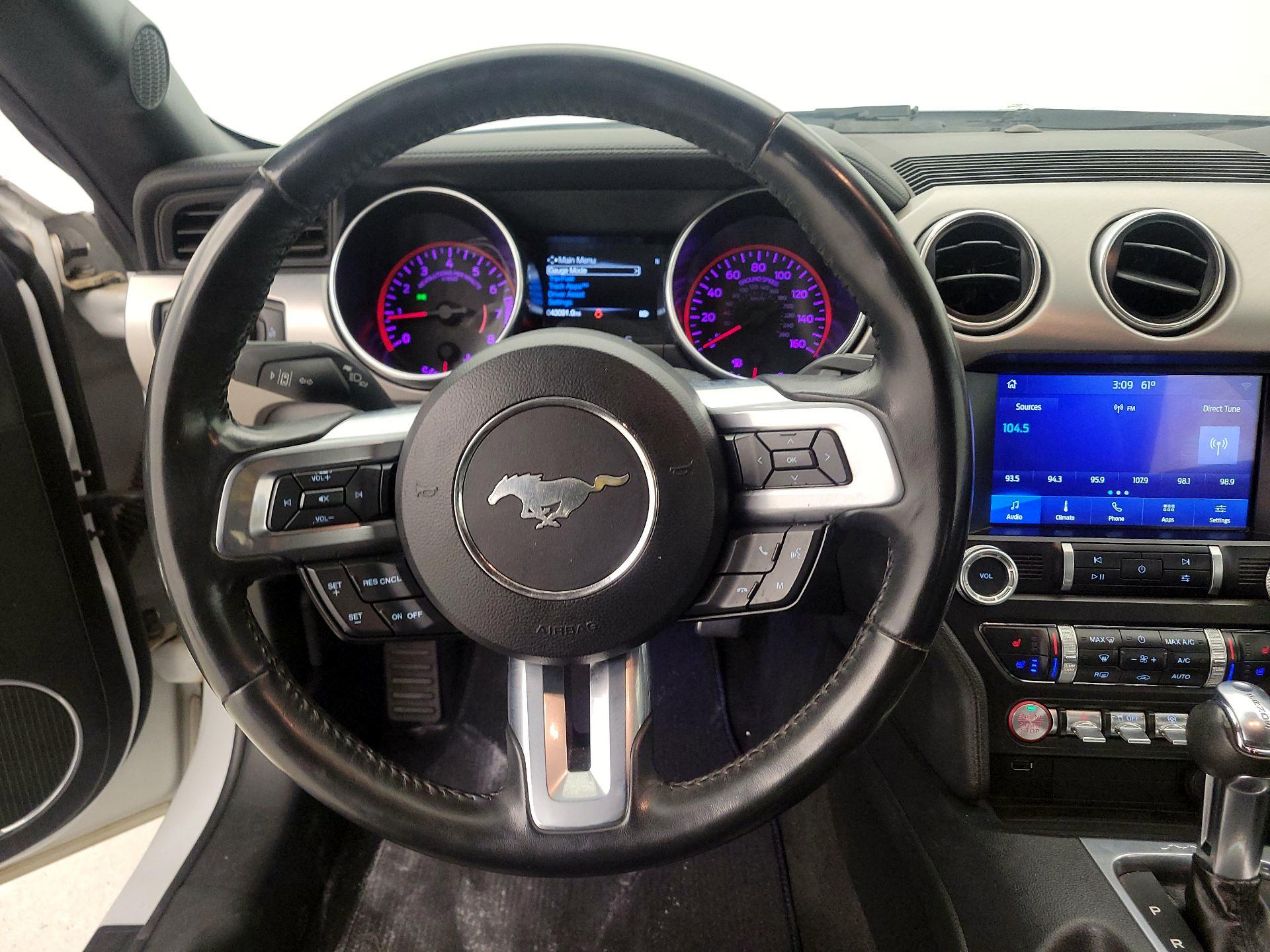 Thumbnail: 2022 Ford Mustang - 10