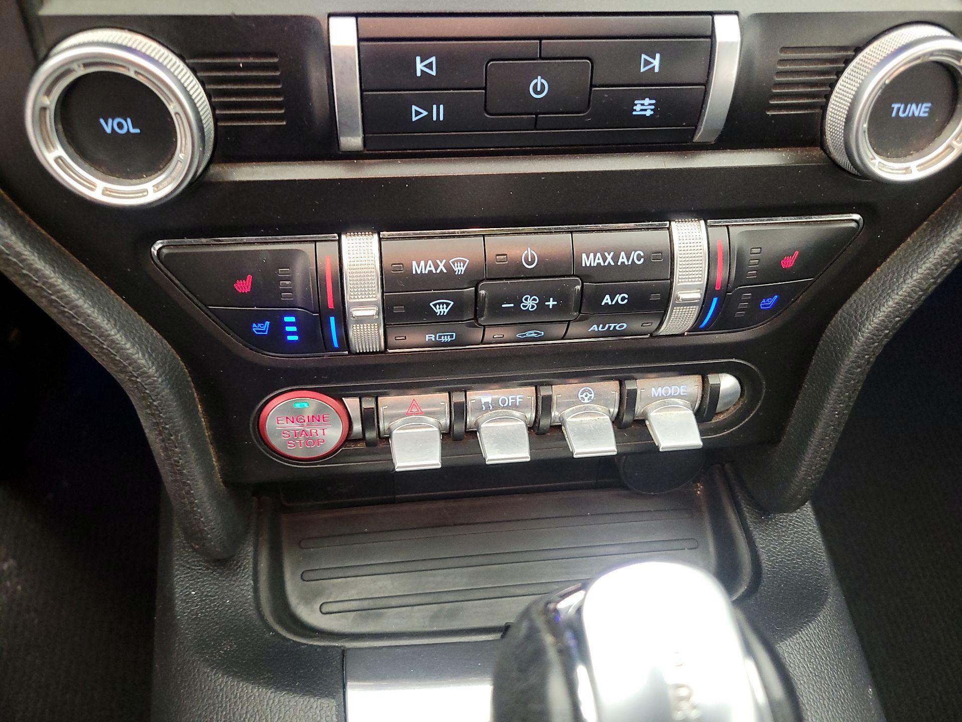 Thumbnail: 2022 Ford Mustang - 16