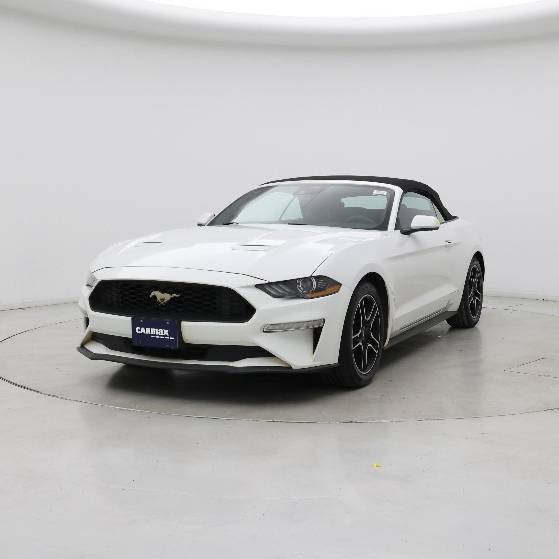 Thumbnail: 2022 Ford Mustang - 4