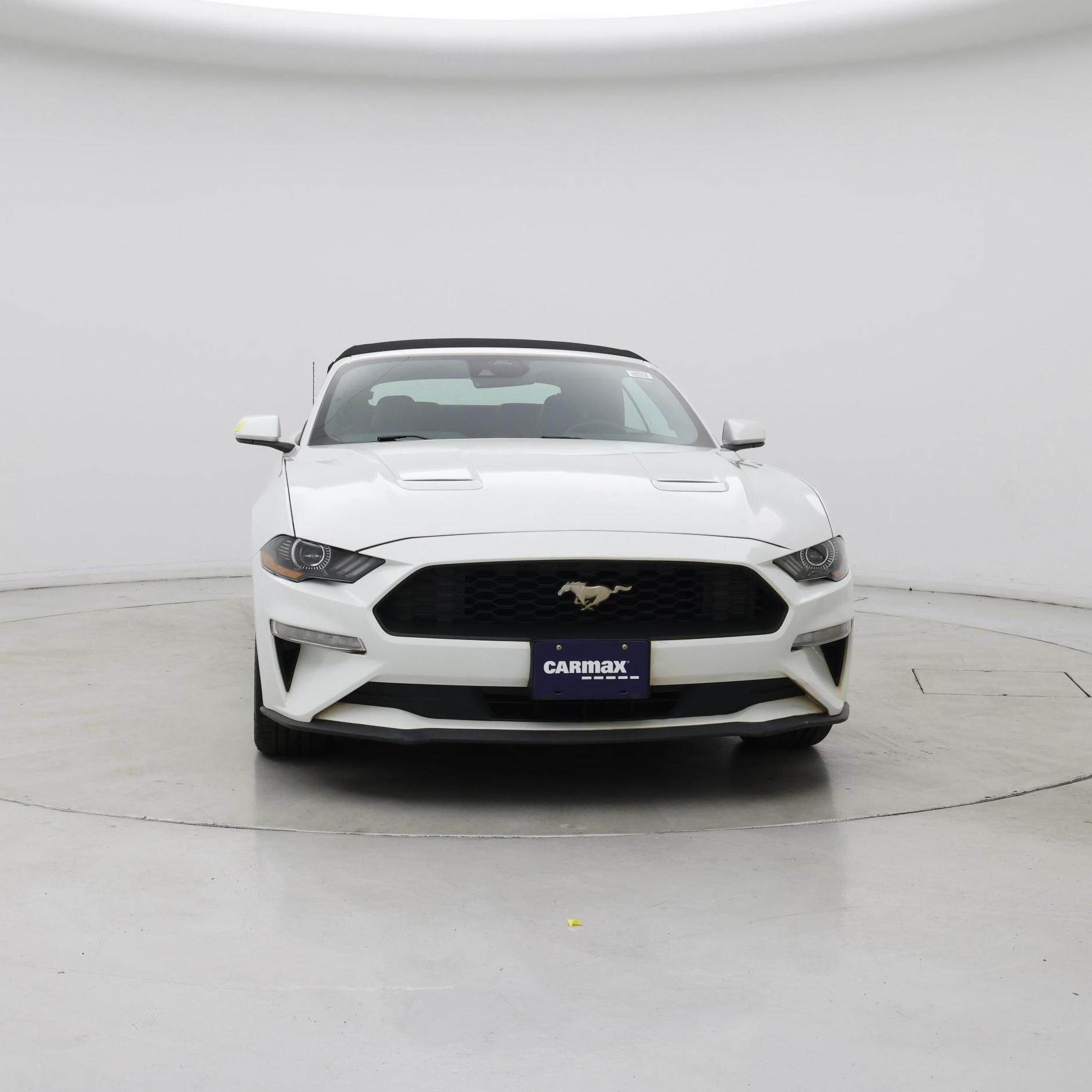 Thumbnail: 2022 Ford Mustang - 5