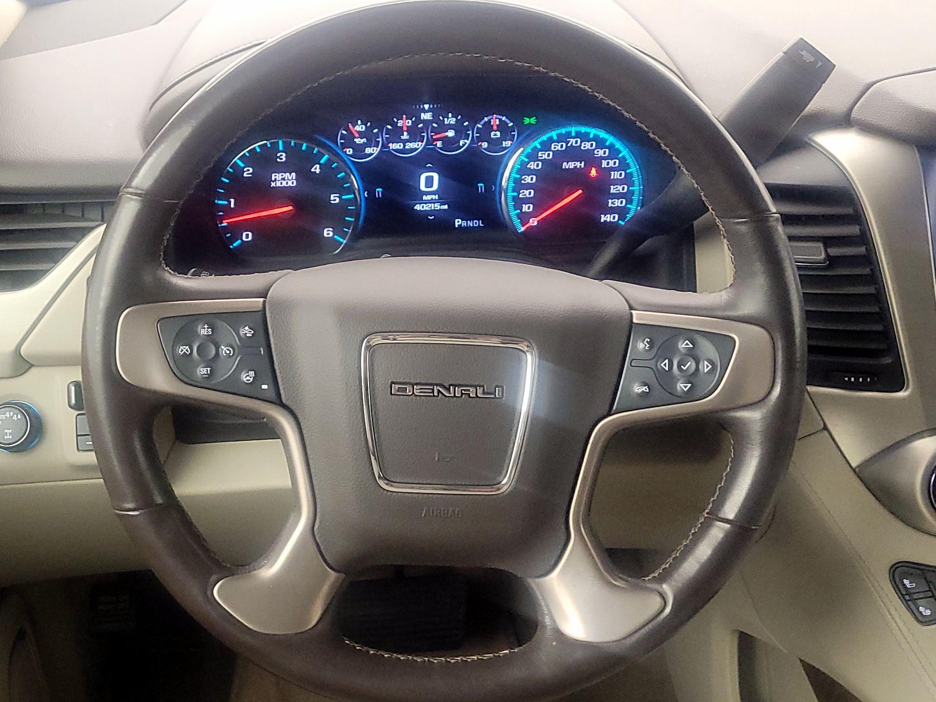 Thumbnail: 2020 GMC Yukon XL - 10