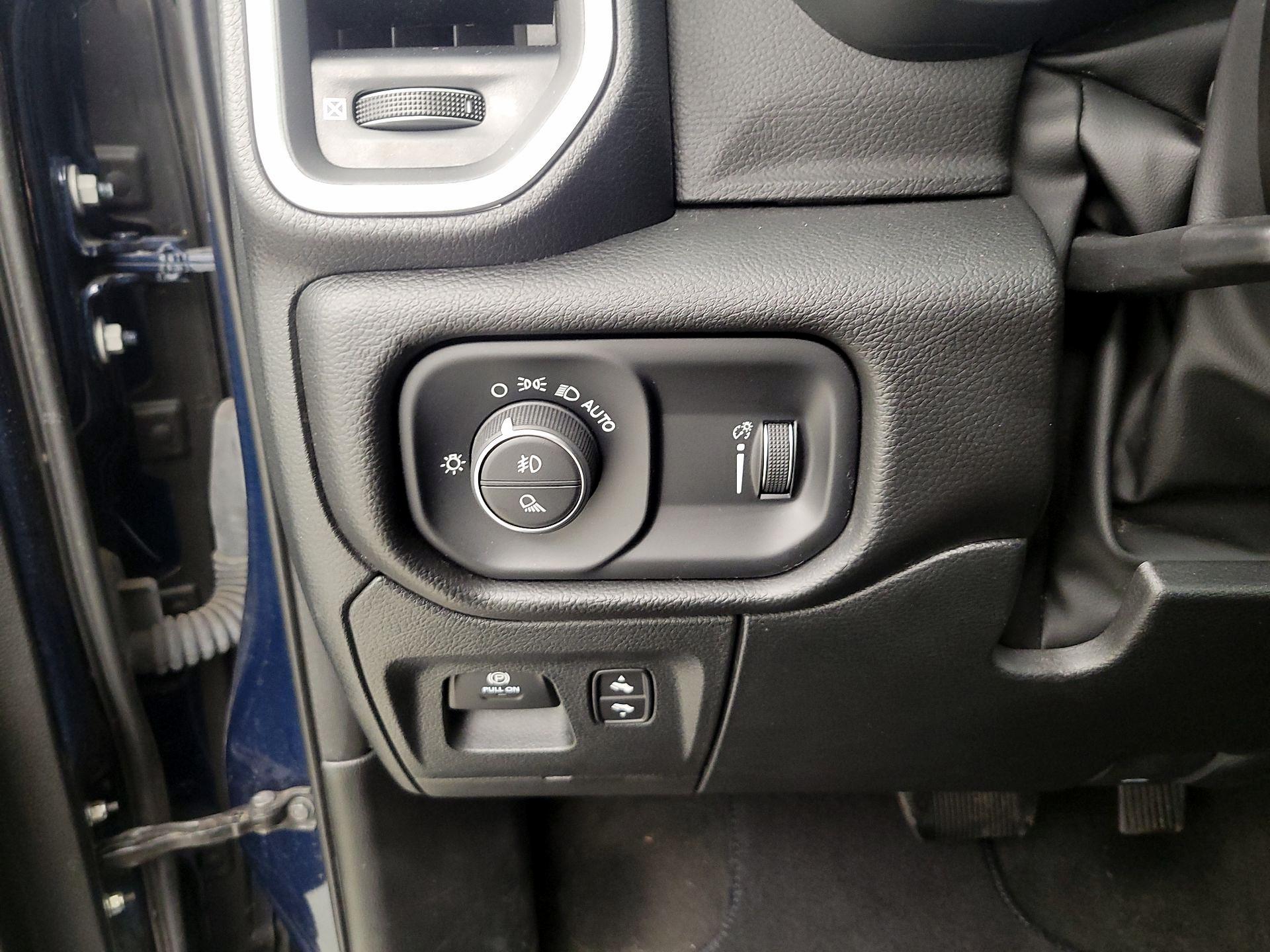 Thumbnail: 2022 RAM 1500 - 13