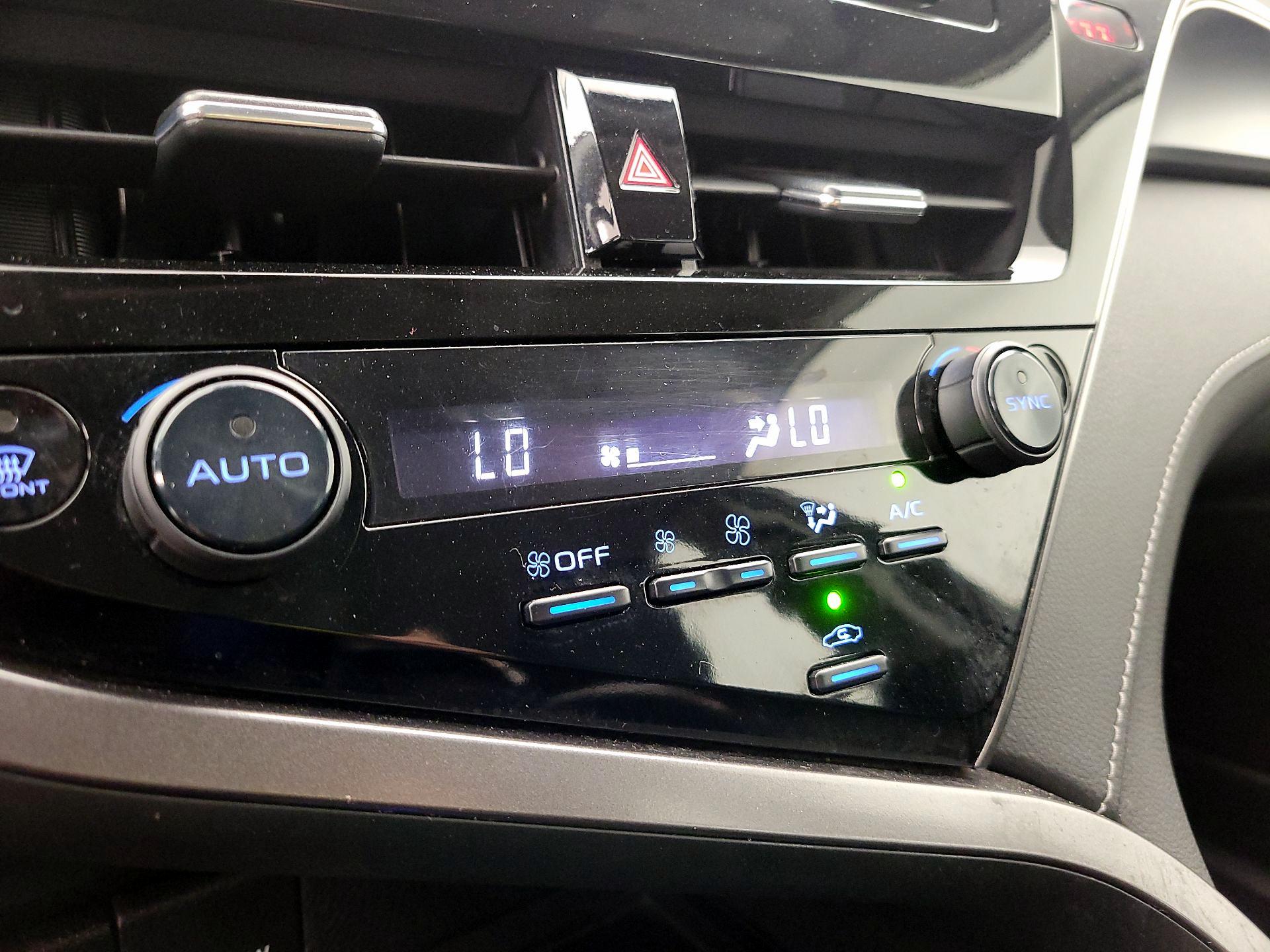 Thumbnail: 2023 Toyota Camry - 16