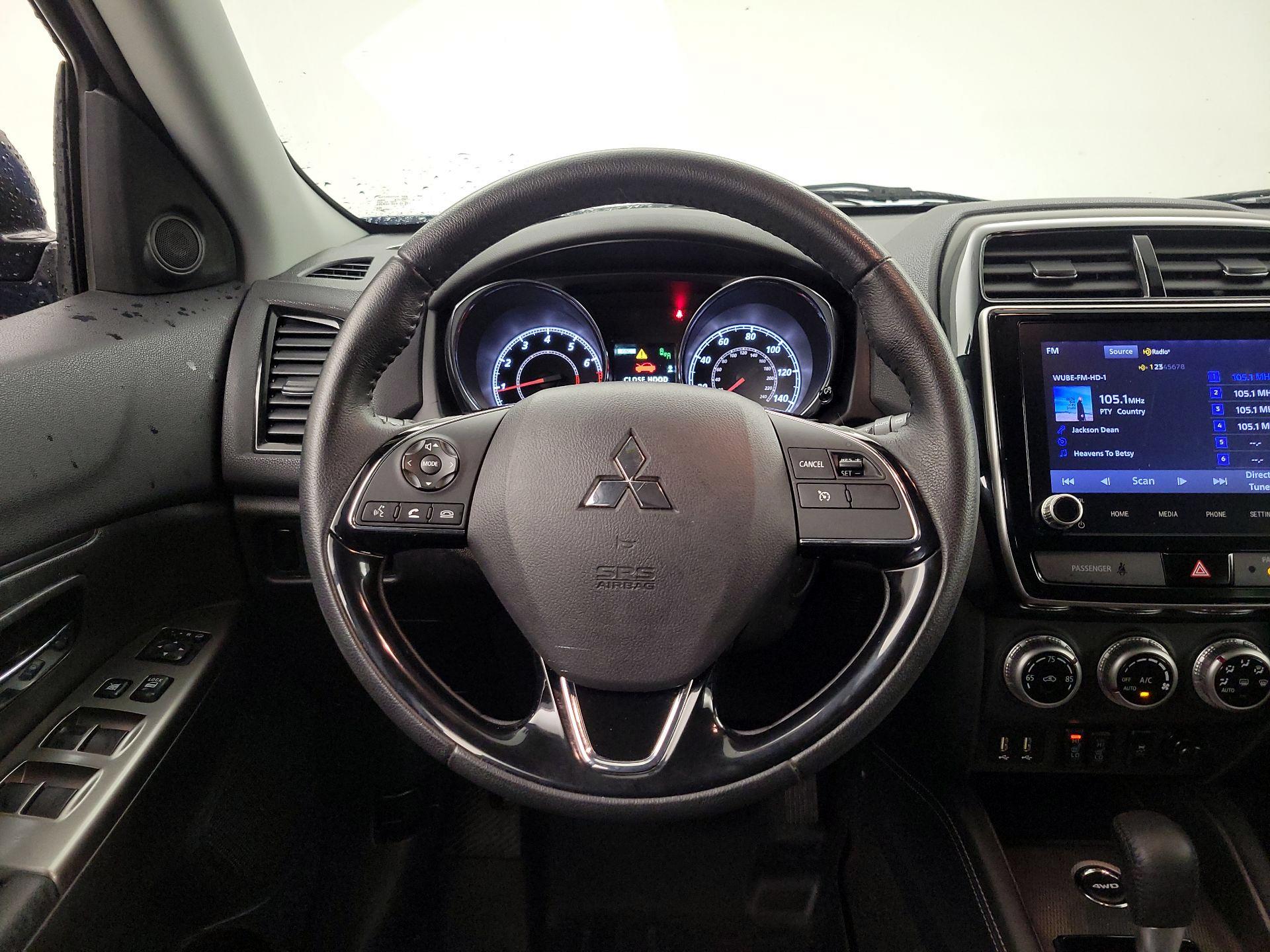 Thumbnail: 2020 Mitsubishi Outlander Sport - 10