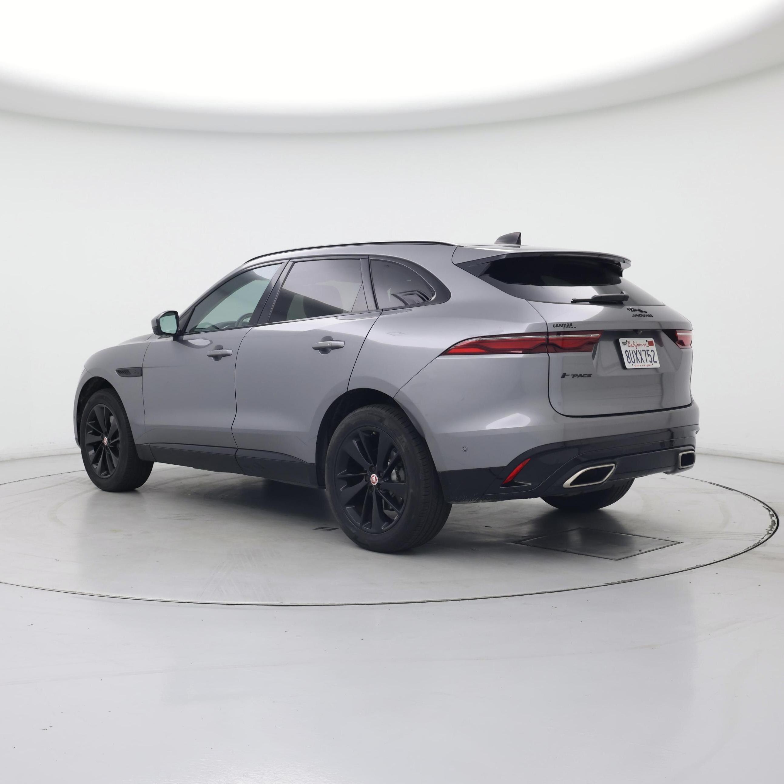 Thumbnail: 2021 Jaguar F-Pace - 2