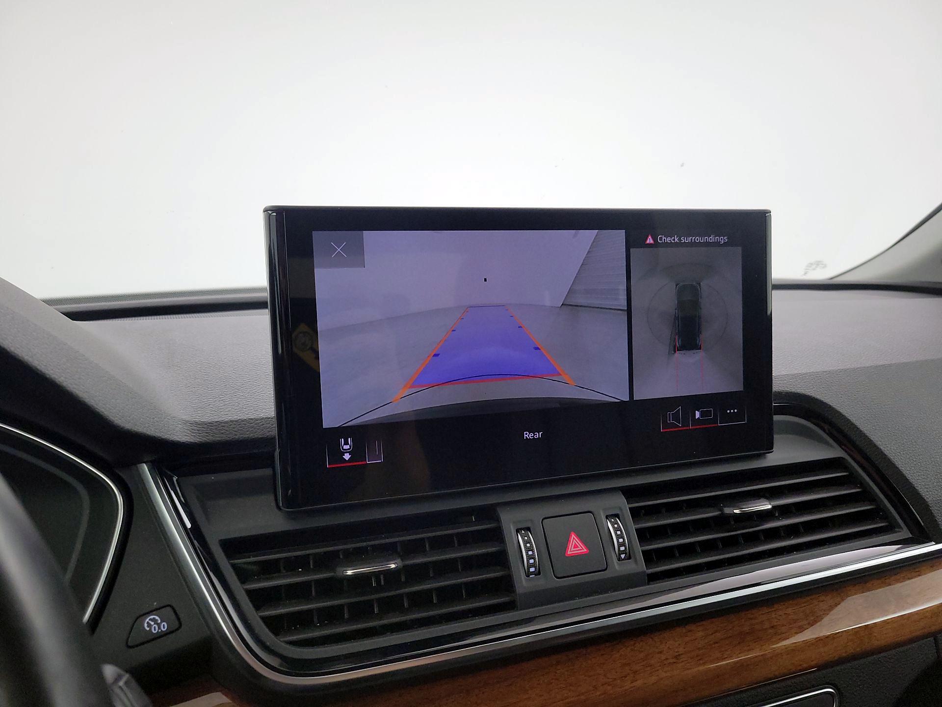 Thumbnail: 2023 Audi Q5 - 14