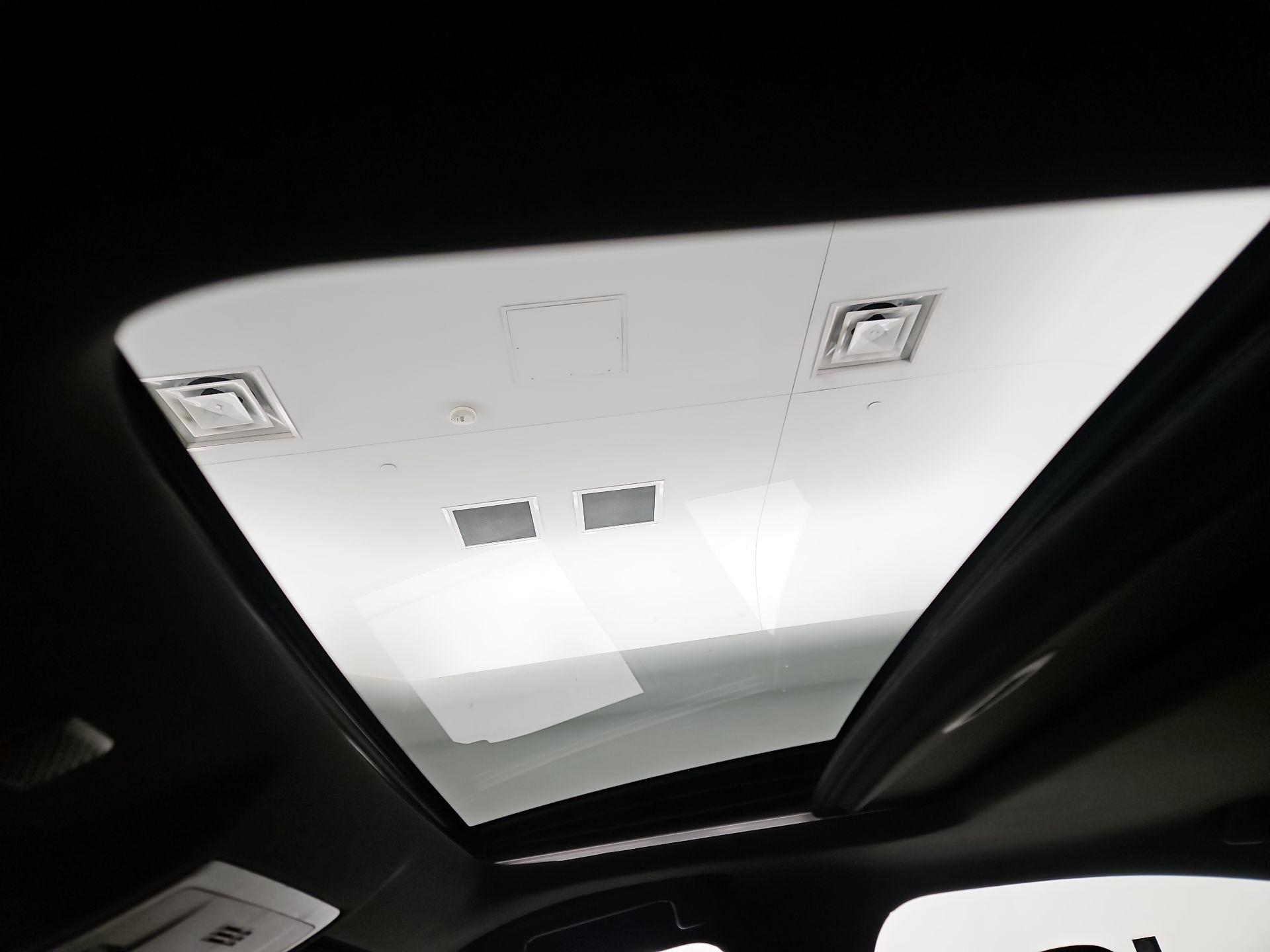 Thumbnail: 2022 Lexus IS - 19