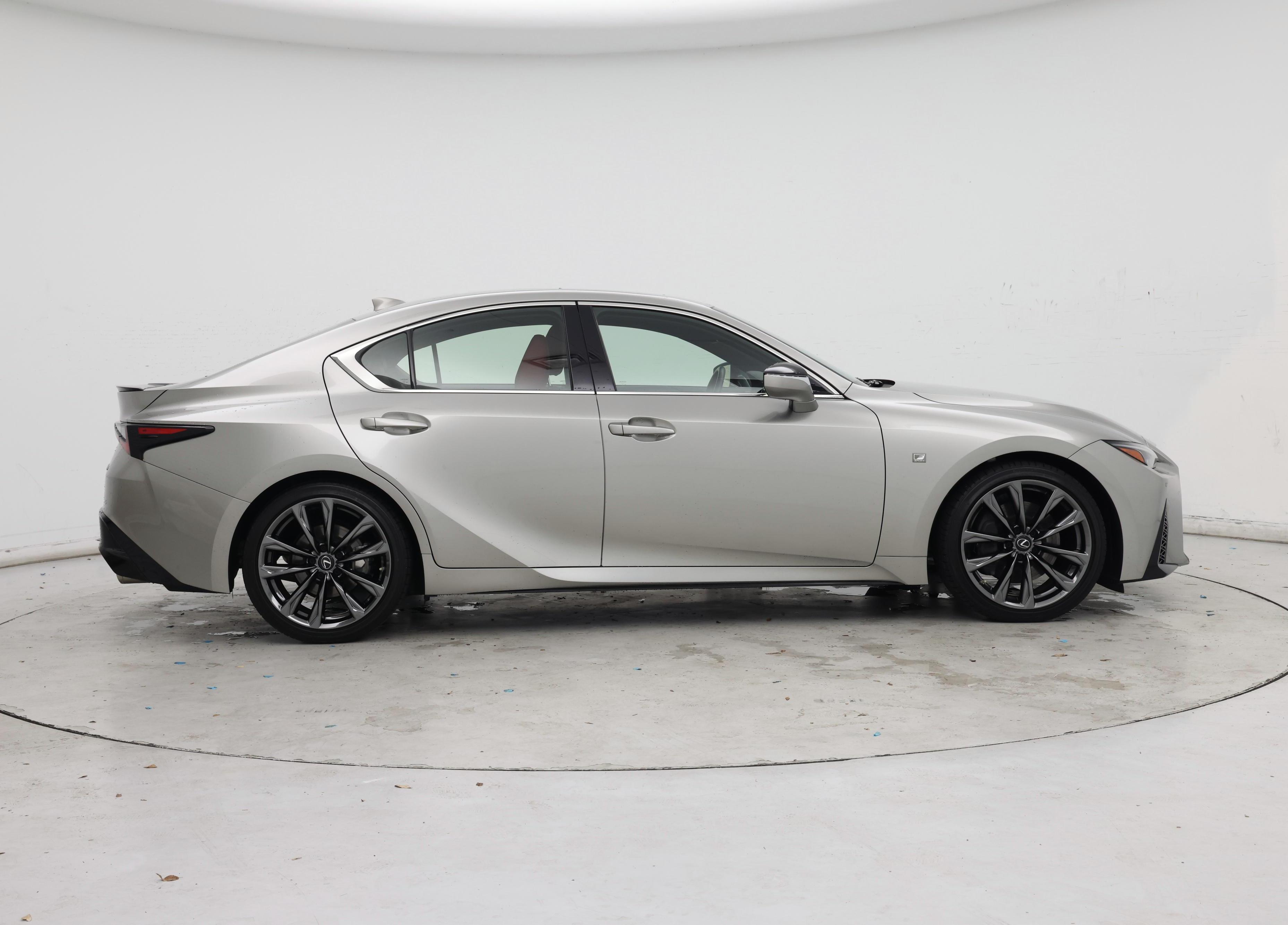 Thumbnail: 2022 Lexus IS - 7