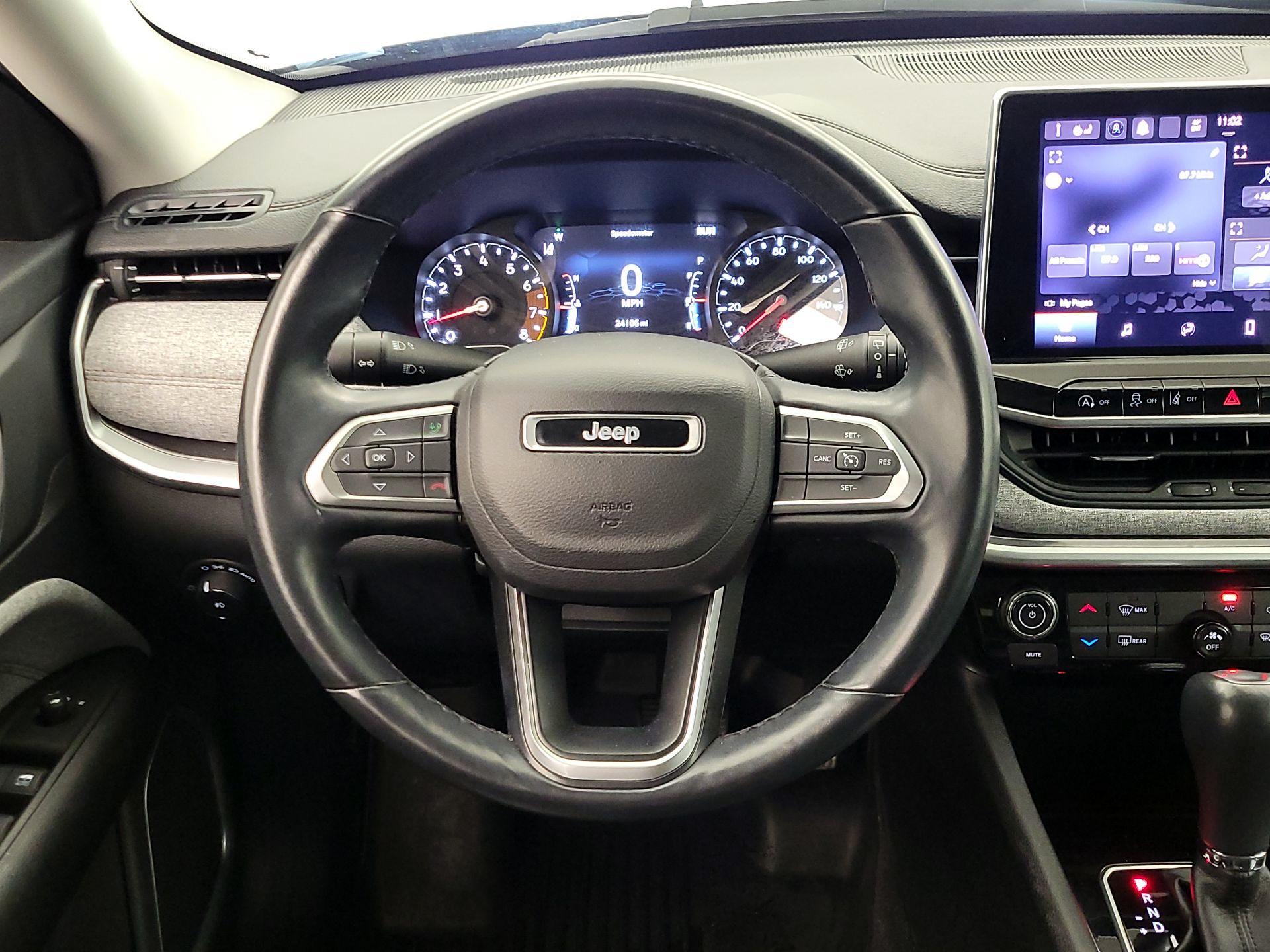 Thumbnail: 2022 Jeep Compass - 10