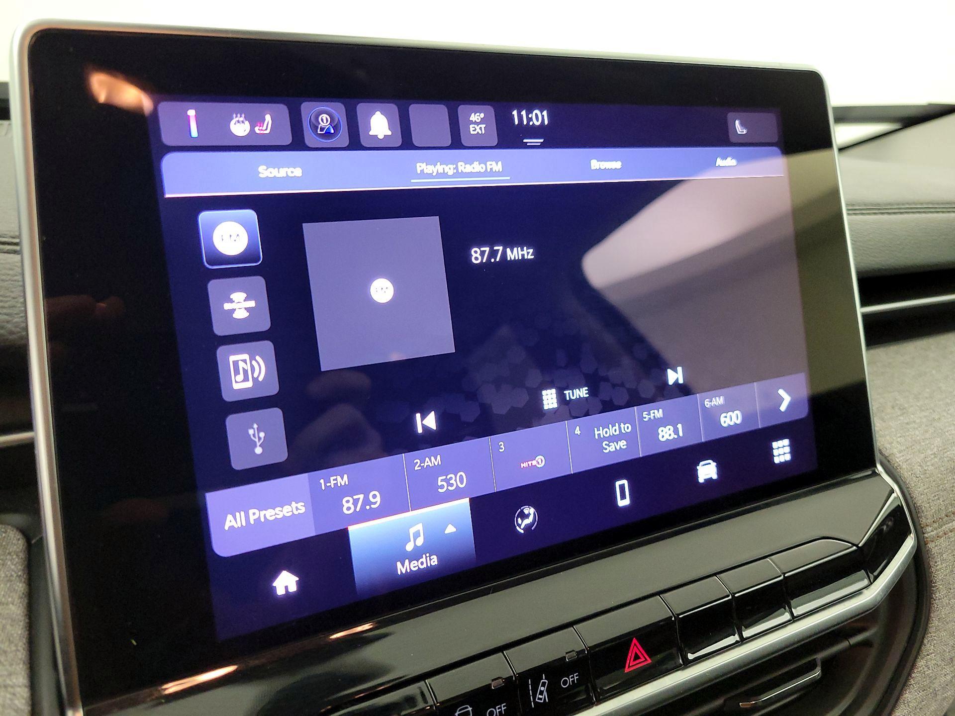 Thumbnail: 2022 Jeep Compass - 15