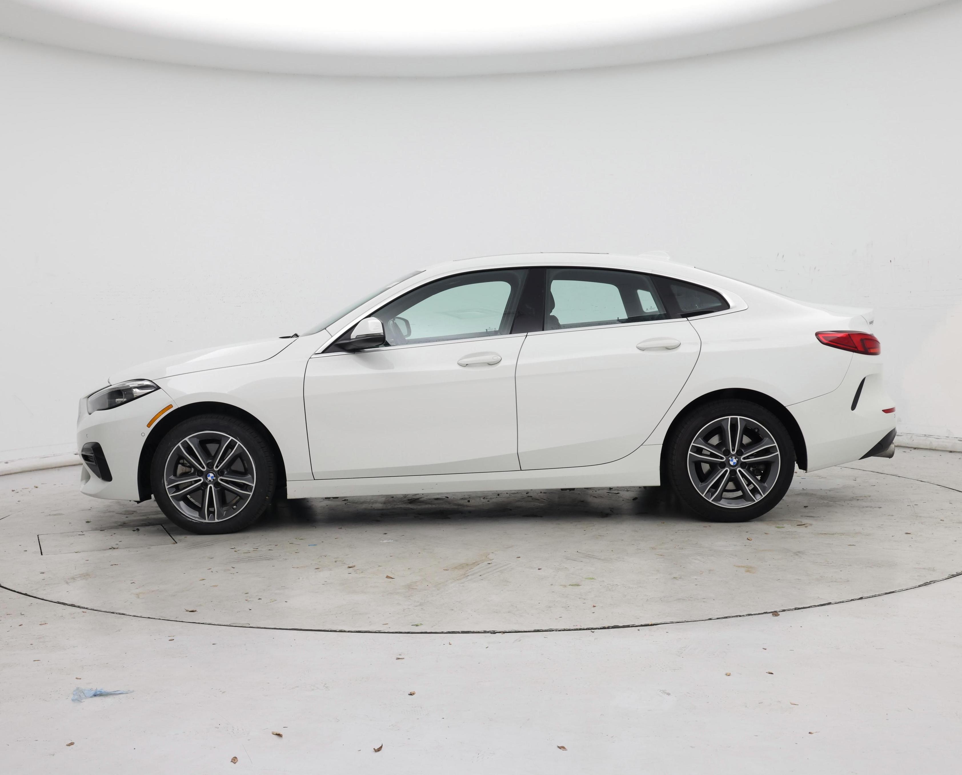 Thumbnail: 2024 BMW 2 Series - 3