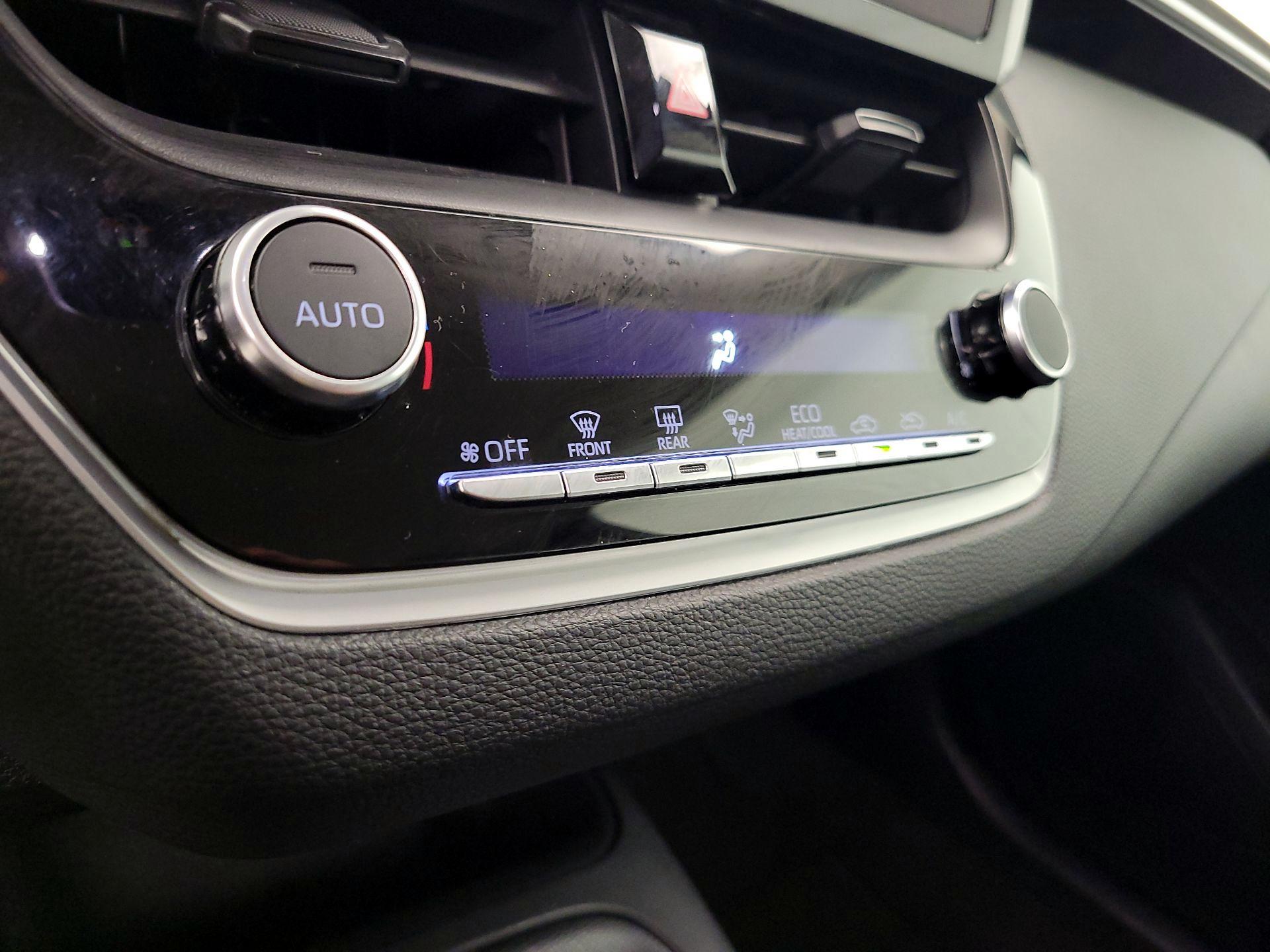 Thumbnail: 2024 Toyota Corolla - 16