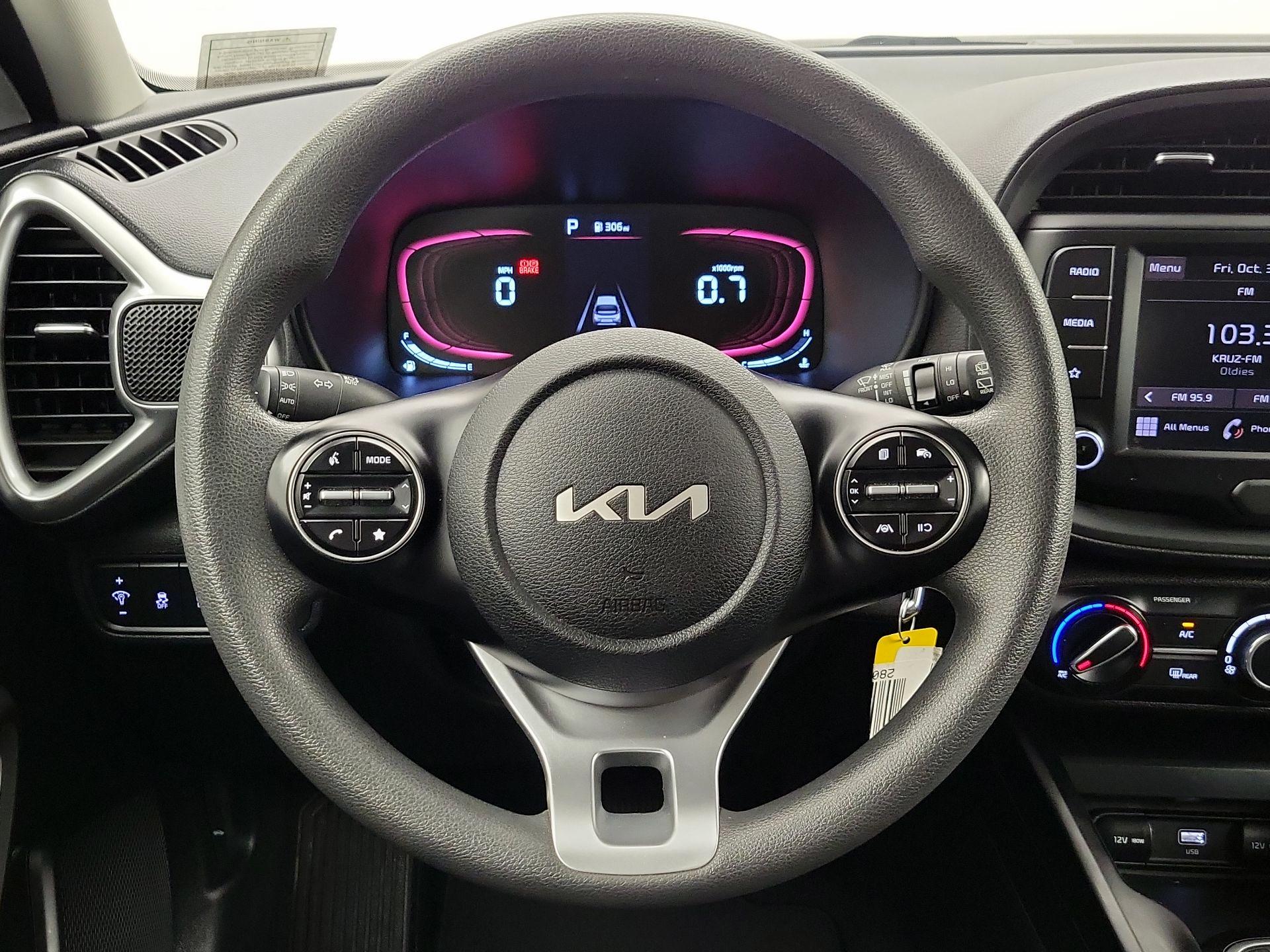 Thumbnail: 2023 Kia Soul - 10