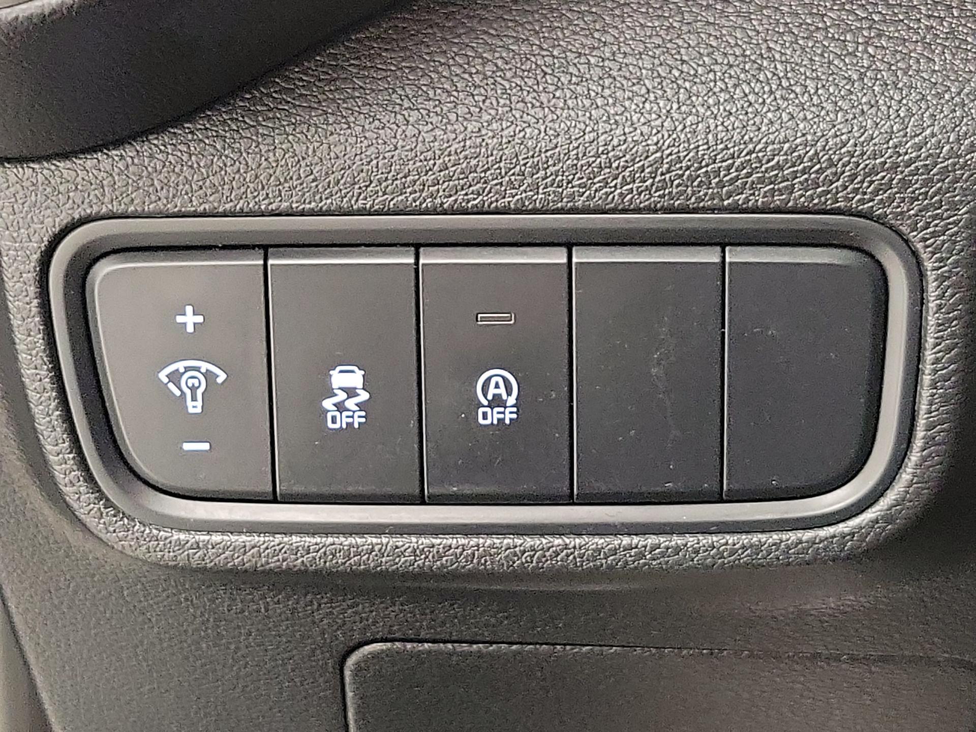 Thumbnail: 2023 Kia Soul - 13