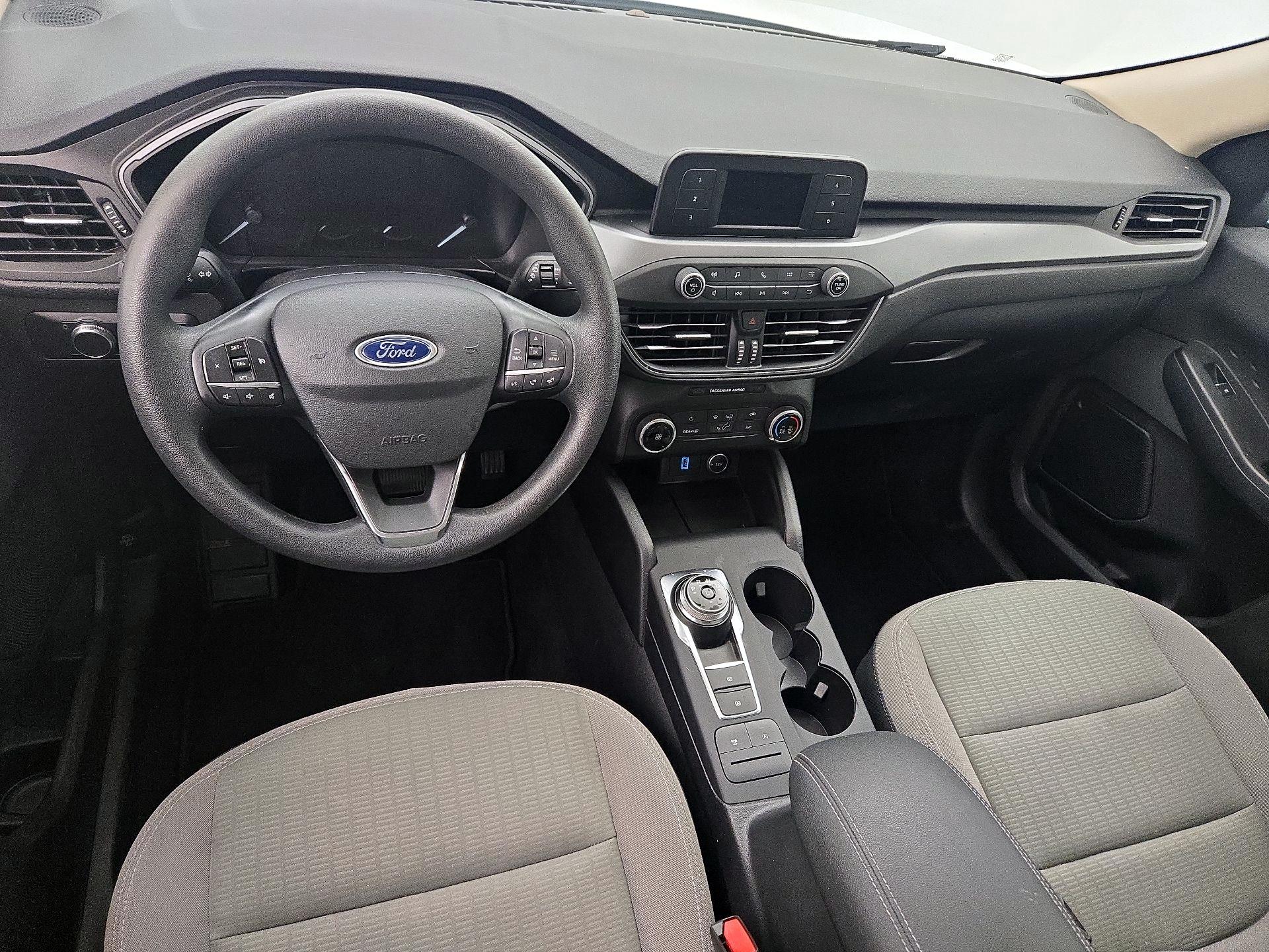 Thumbnail: 2020 Ford Escape - 9