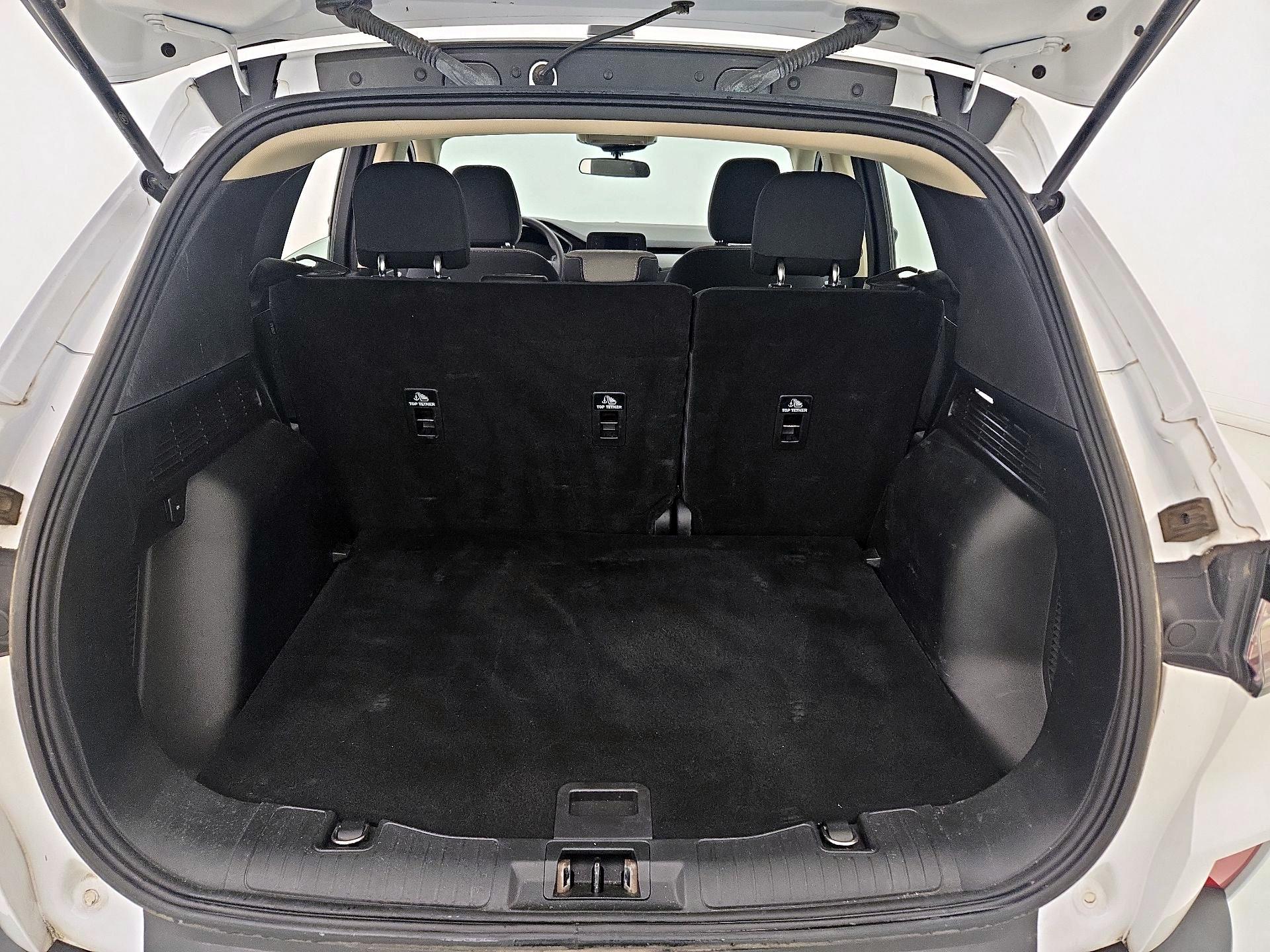 Thumbnail: 2020 Ford Escape - 20