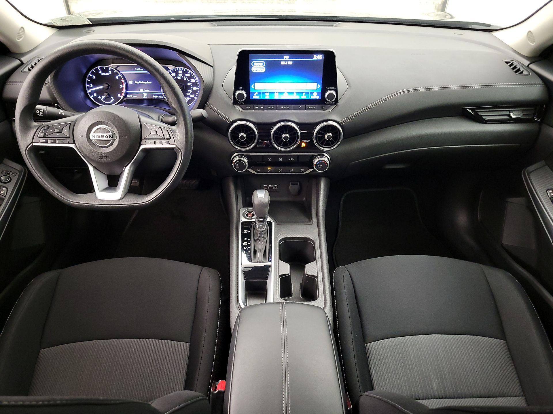 Thumbnail: 2023 Nissan Sentra - 9