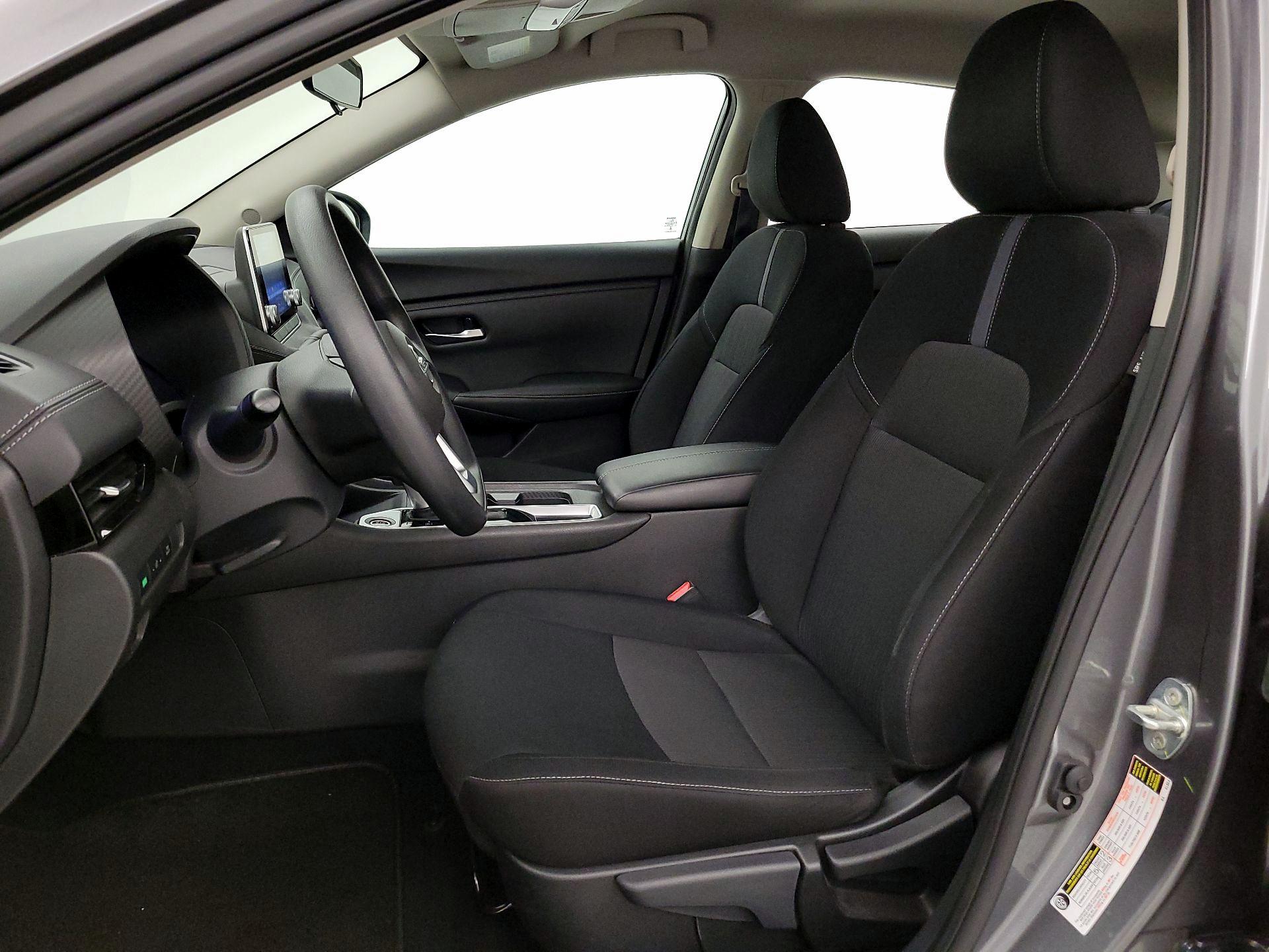 Thumbnail: 2023 Nissan Sentra - 11