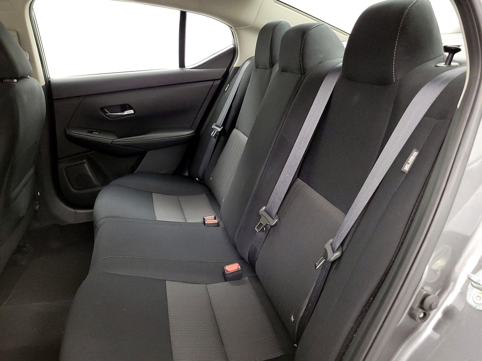 Thumbnail: 2023 Nissan Sentra - 17