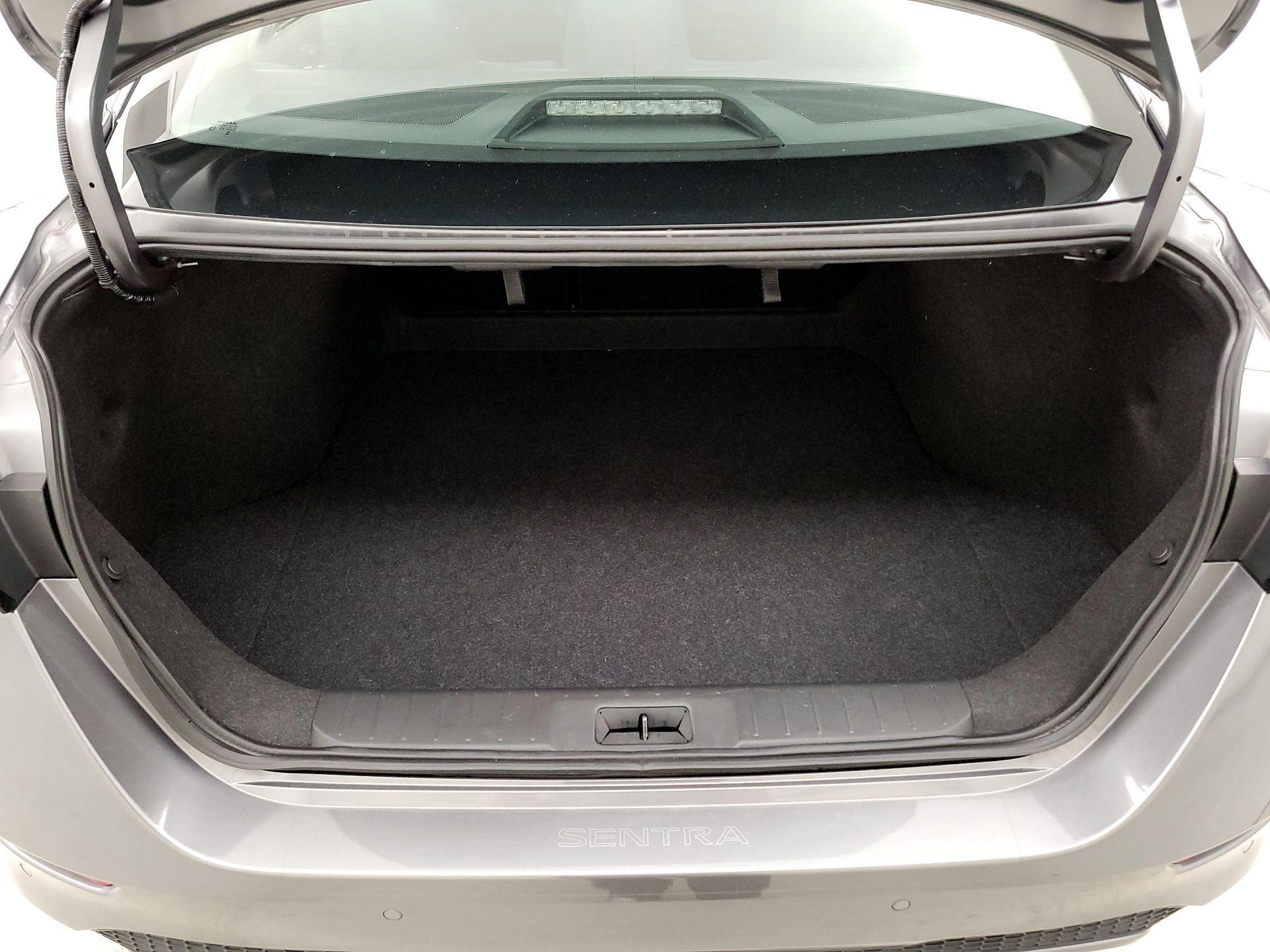 Thumbnail: 2023 Nissan Sentra - 18