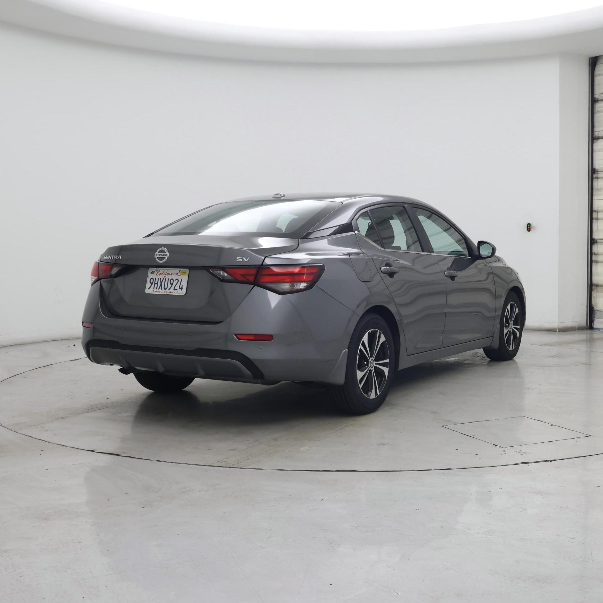 Thumbnail: 2023 Nissan Sentra - 8