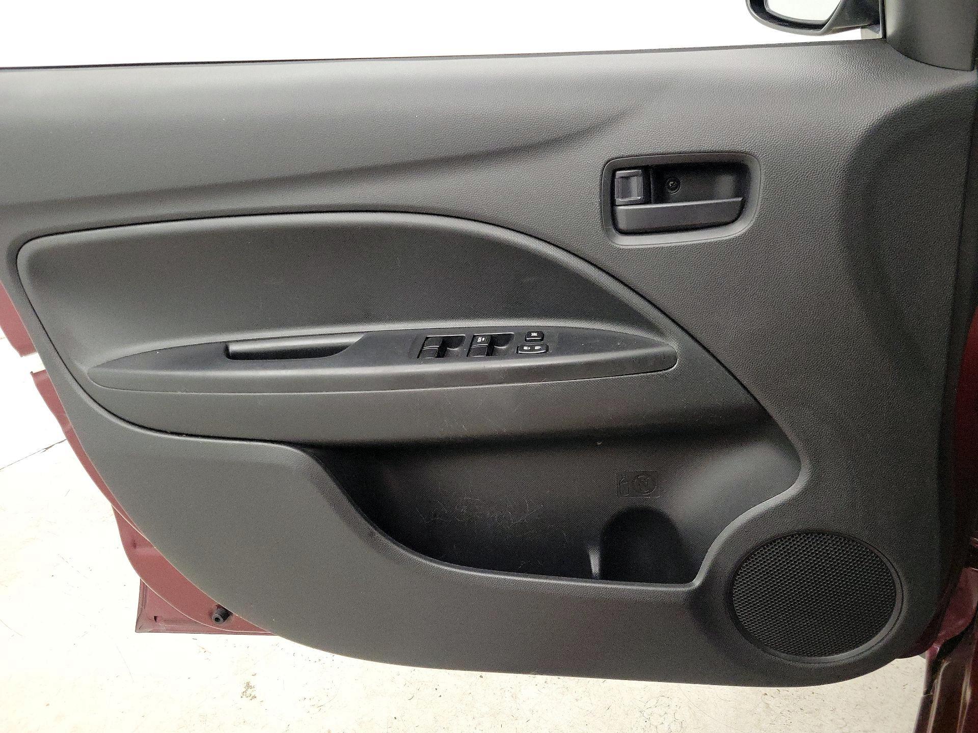 Thumbnail: 2023 Mitsubishi Mirage - 12