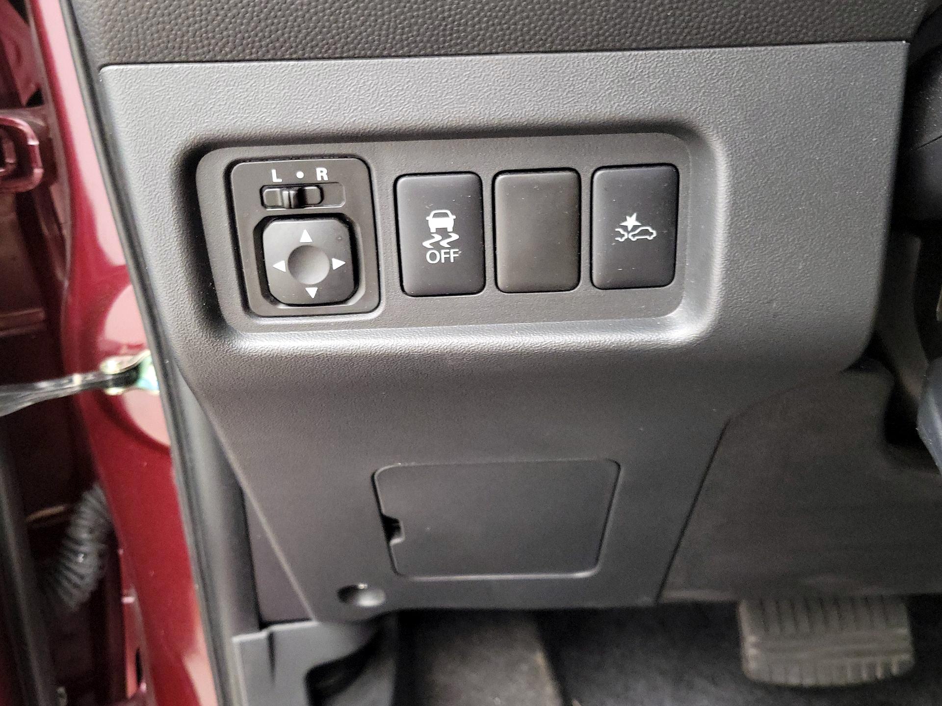 Thumbnail: 2023 Mitsubishi Mirage - 13