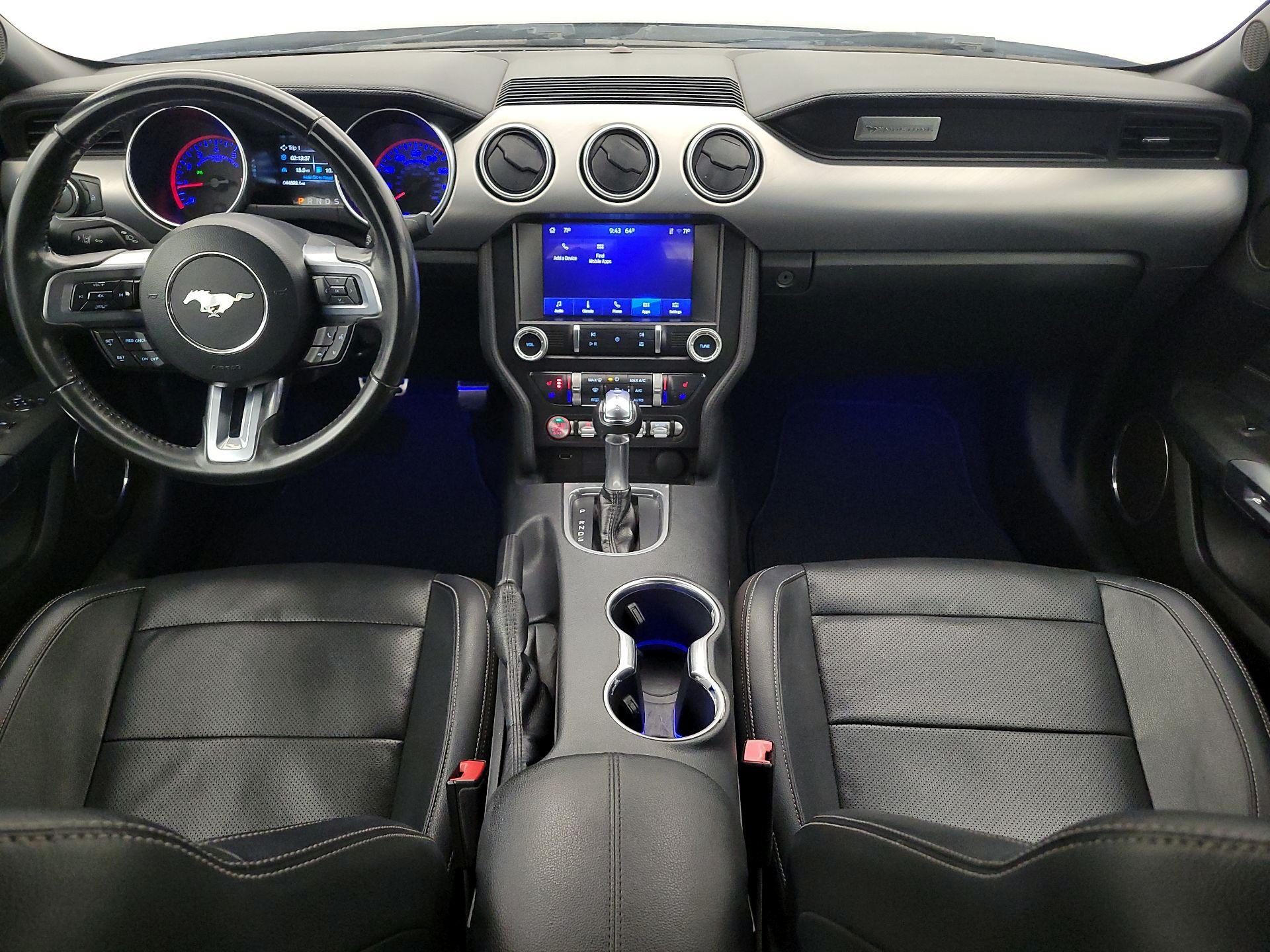 Thumbnail: 2022 Ford Mustang - 9