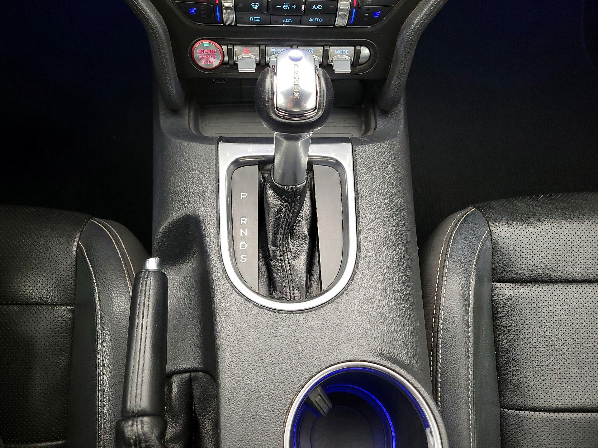 Thumbnail: 2022 Ford Mustang - 17