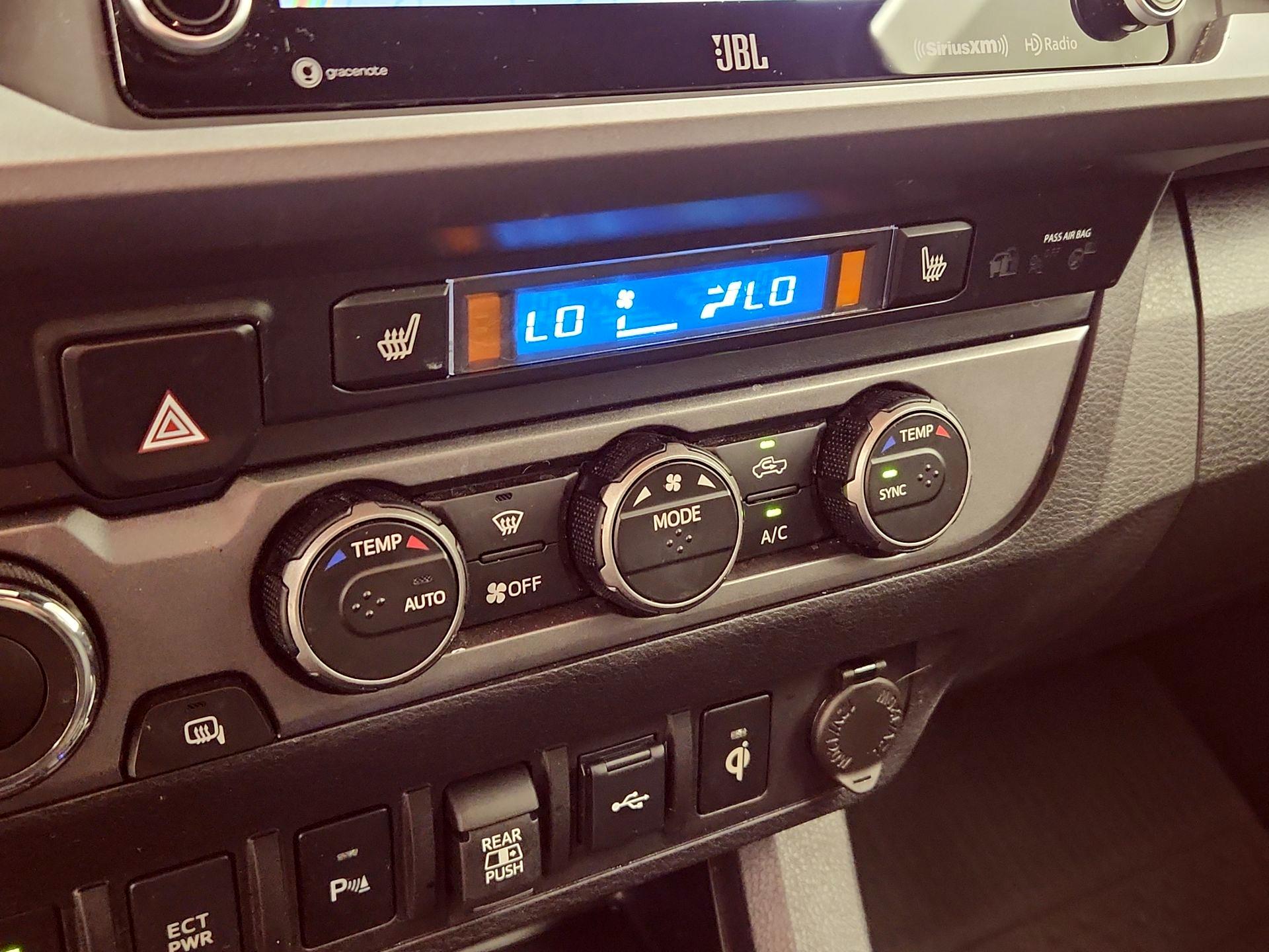 Thumbnail: 2022 Toyota Tacoma - 17