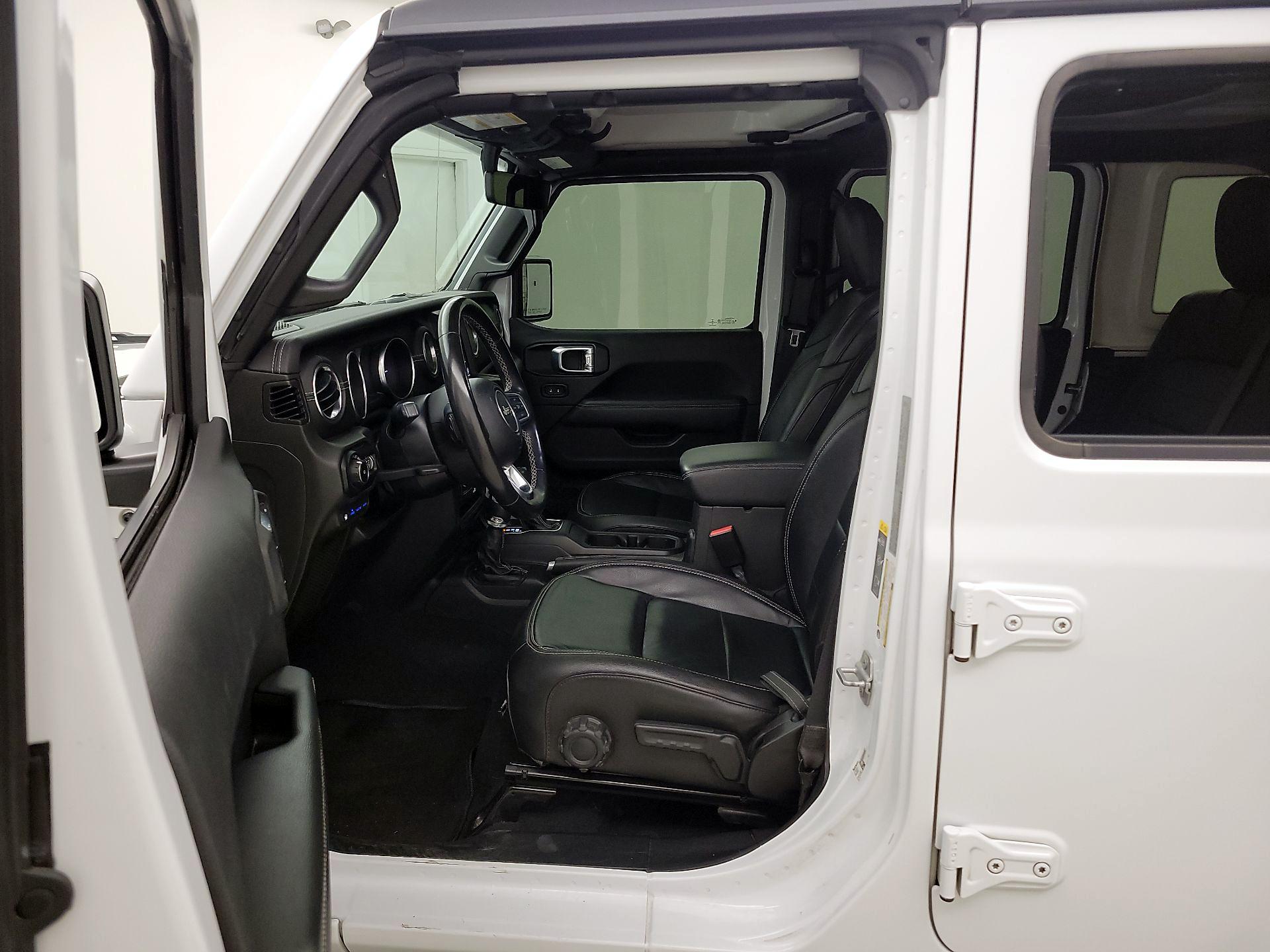 Thumbnail: 2022 Jeep Wrangler - 11