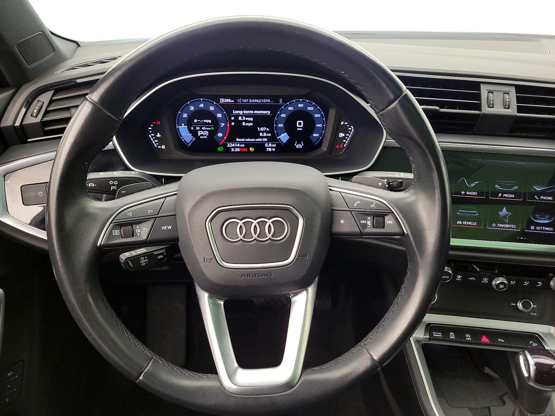 Thumbnail: 2024 Audi Q3 - 10