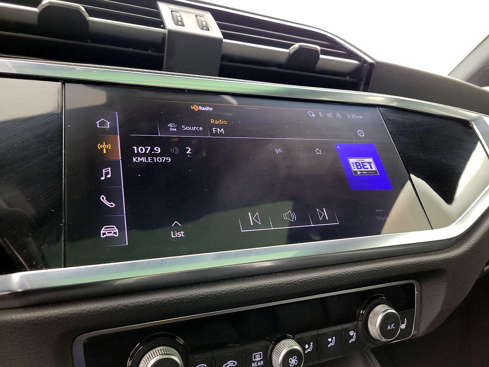 Thumbnail: 2024 Audi Q3 - 15