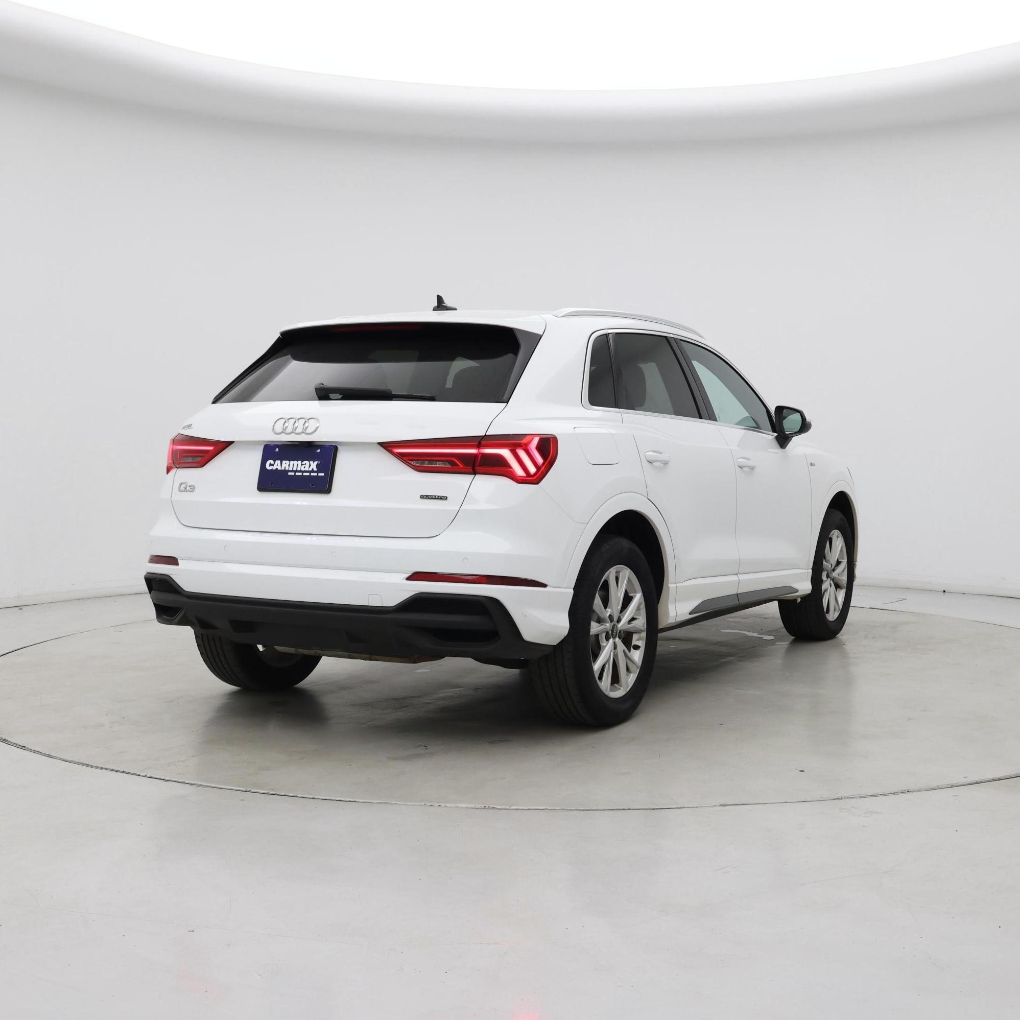 Thumbnail: 2024 Audi Q3 - 8