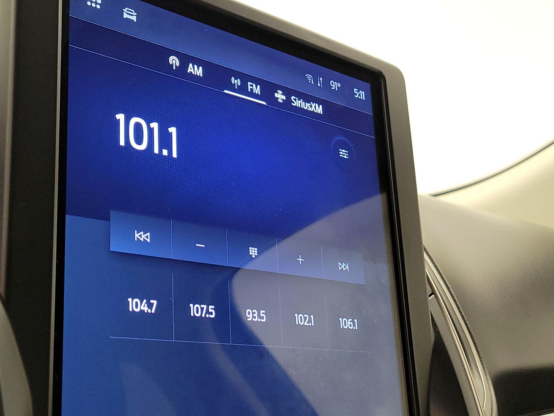 Thumbnail: 2022 Ford Edge - 15