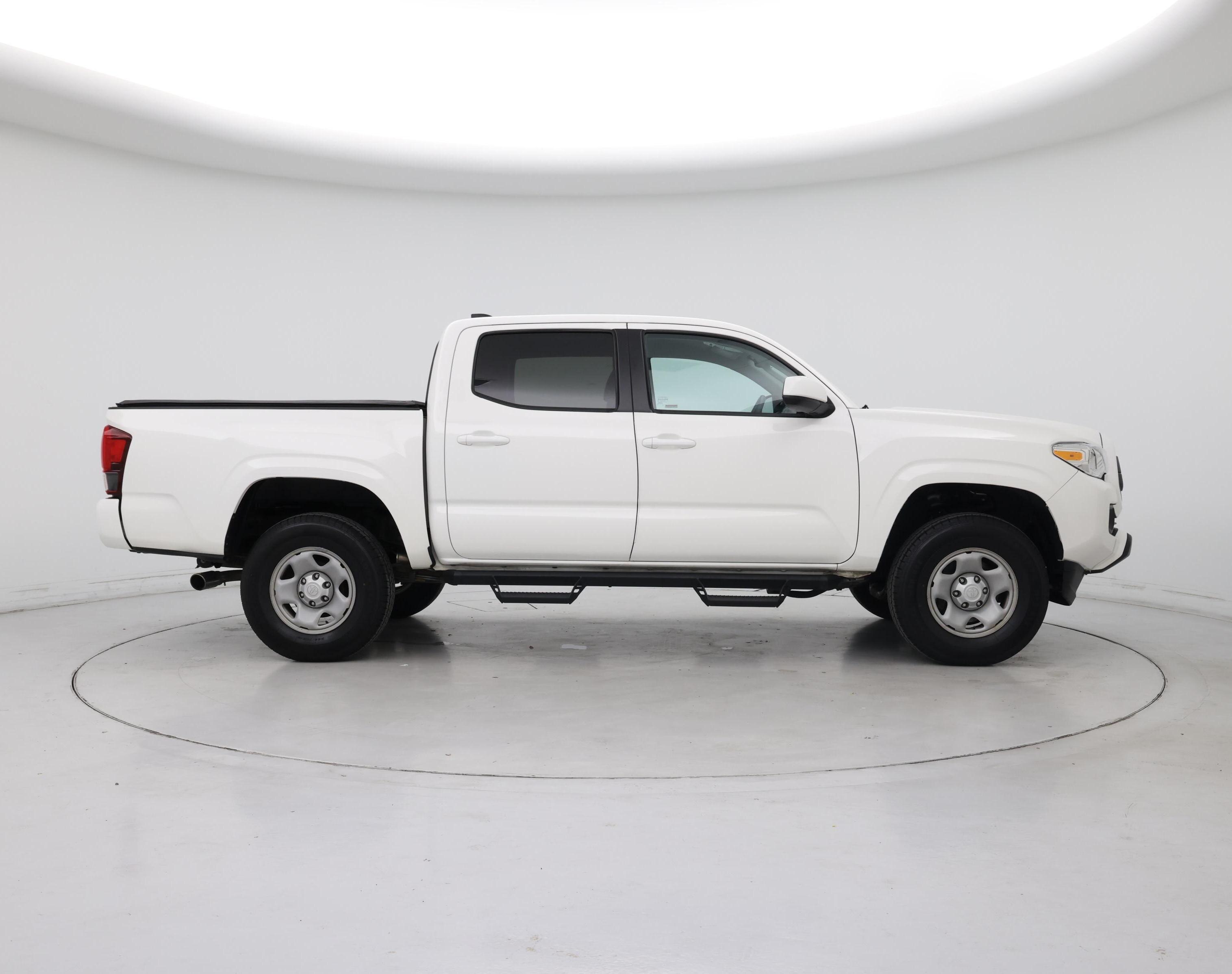 Thumbnail: 2022 Toyota Tacoma - 7