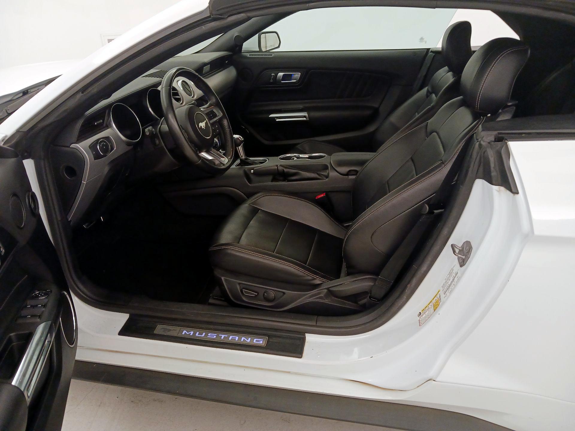 Thumbnail: 2022 Ford Mustang - 11