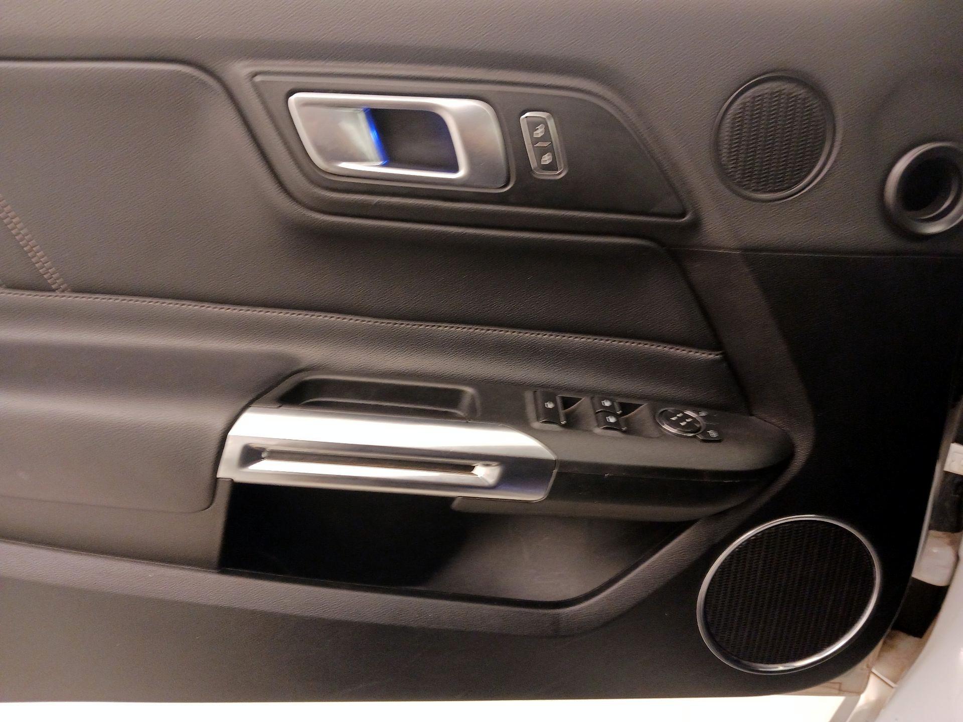 Thumbnail: 2022 Ford Mustang - 12