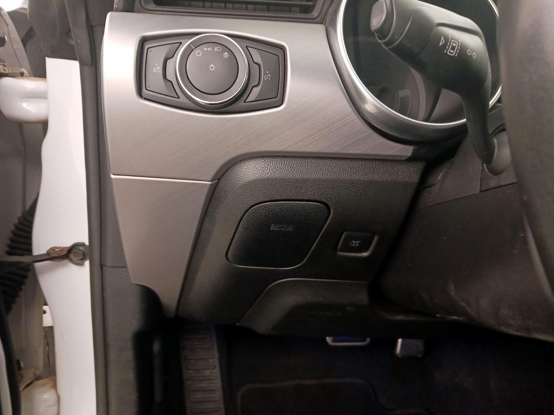 Thumbnail: 2022 Ford Mustang - 13