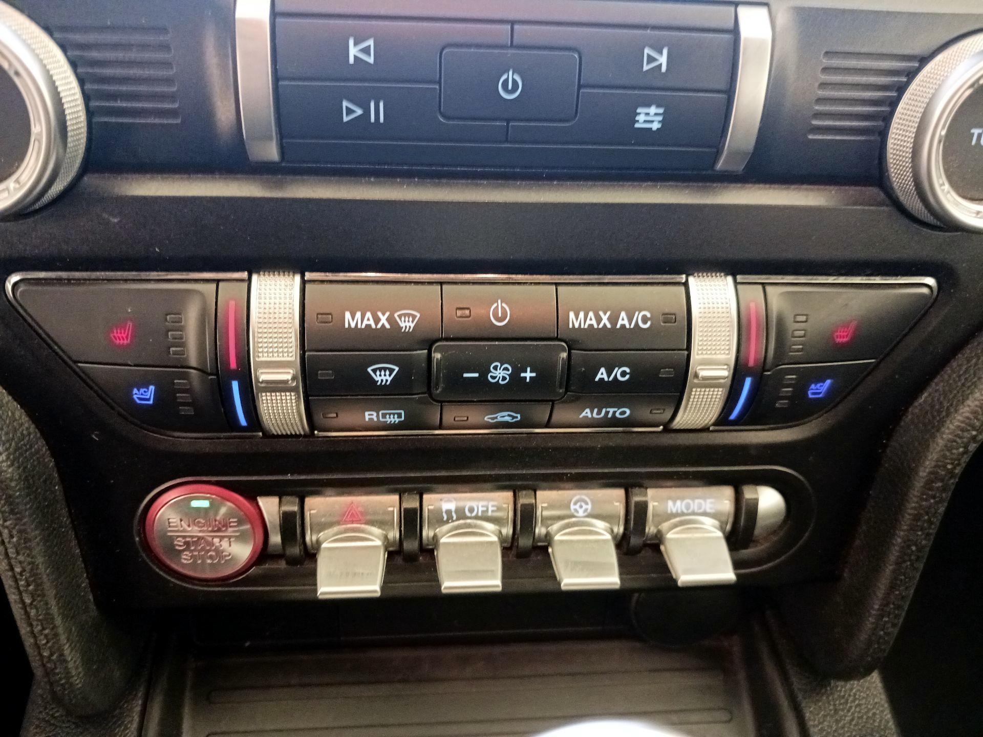 Thumbnail: 2022 Ford Mustang - 17