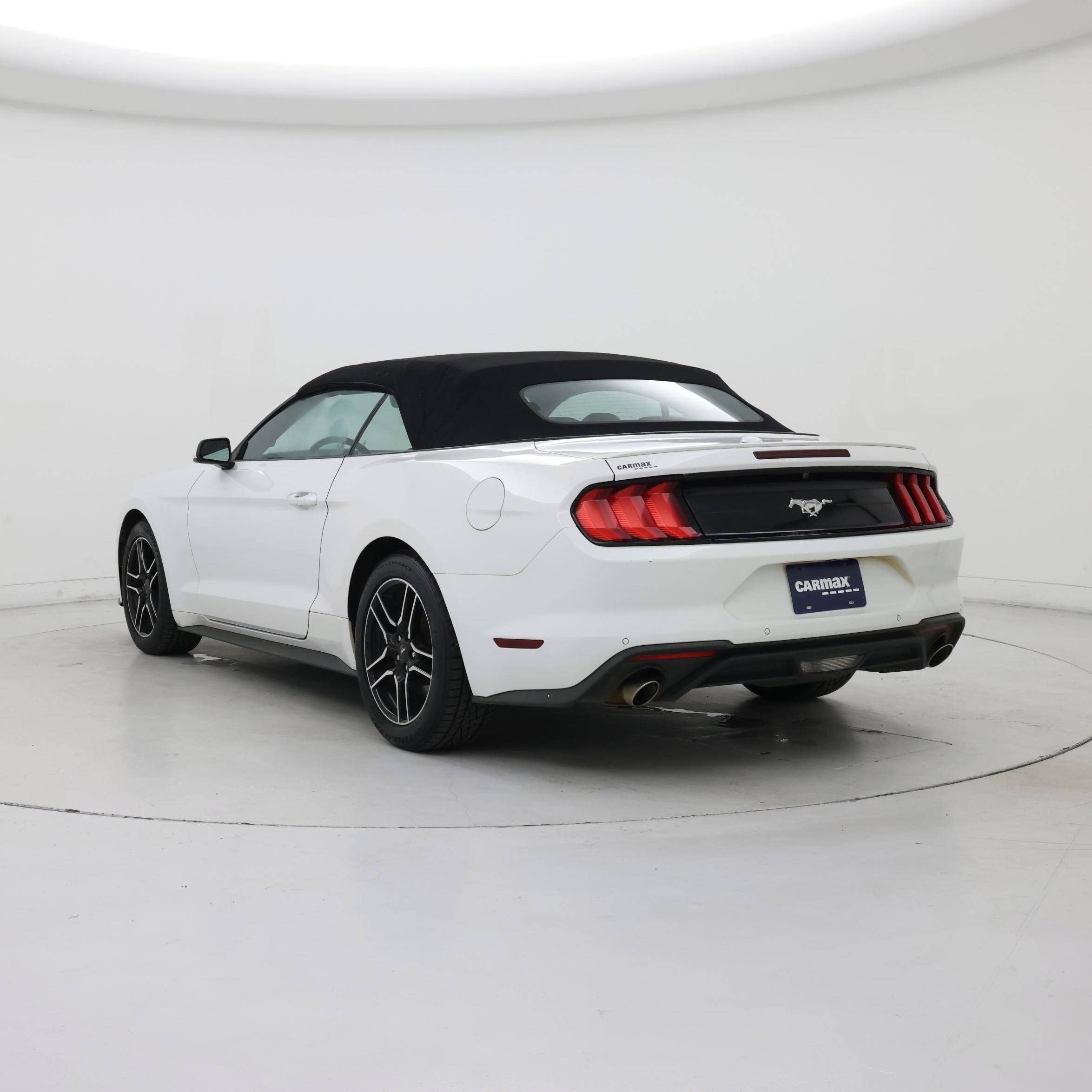 Thumbnail: 2022 Ford Mustang - 2