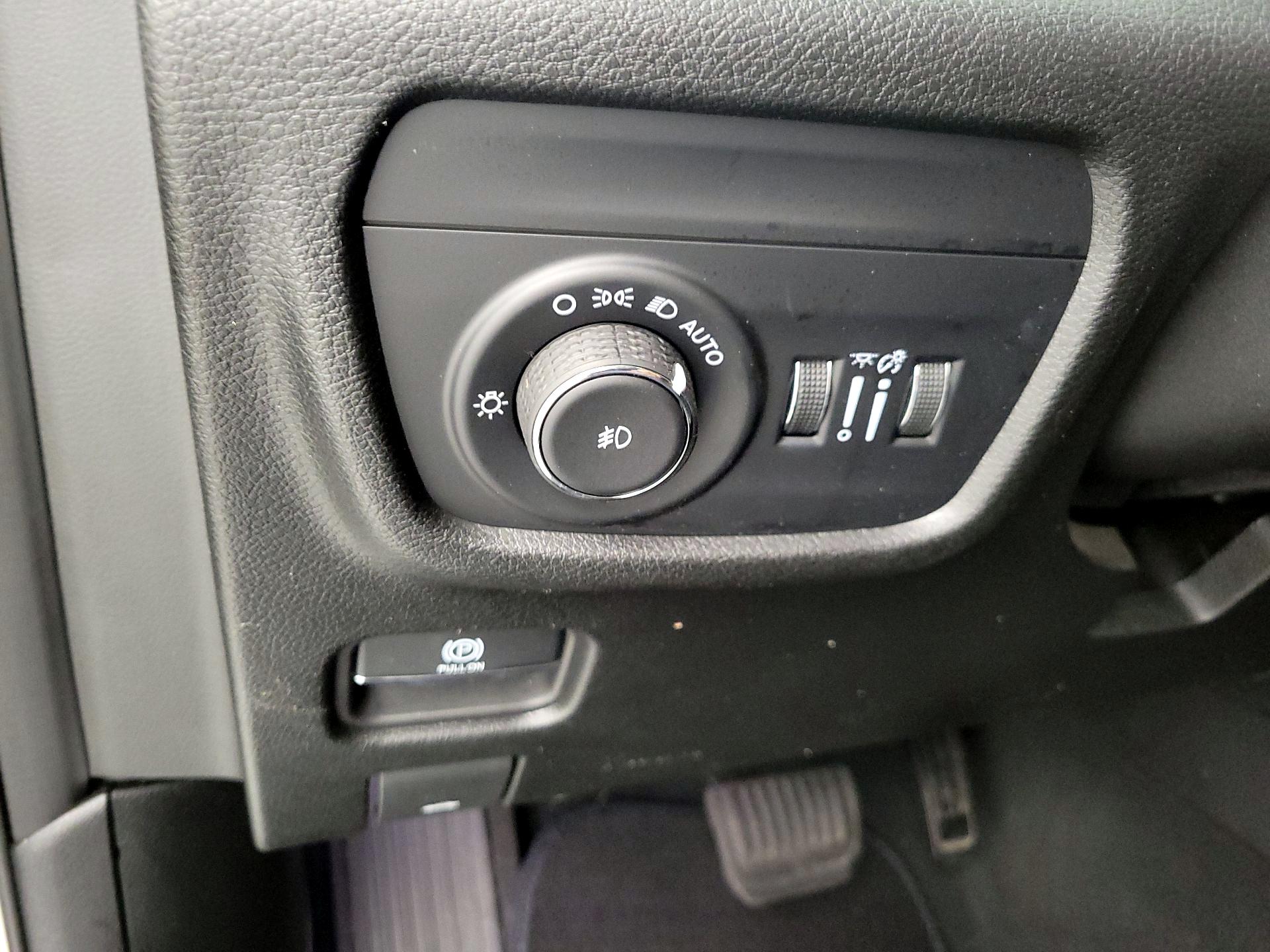 Thumbnail: 2023 Jeep Grand Cherokee L - 13